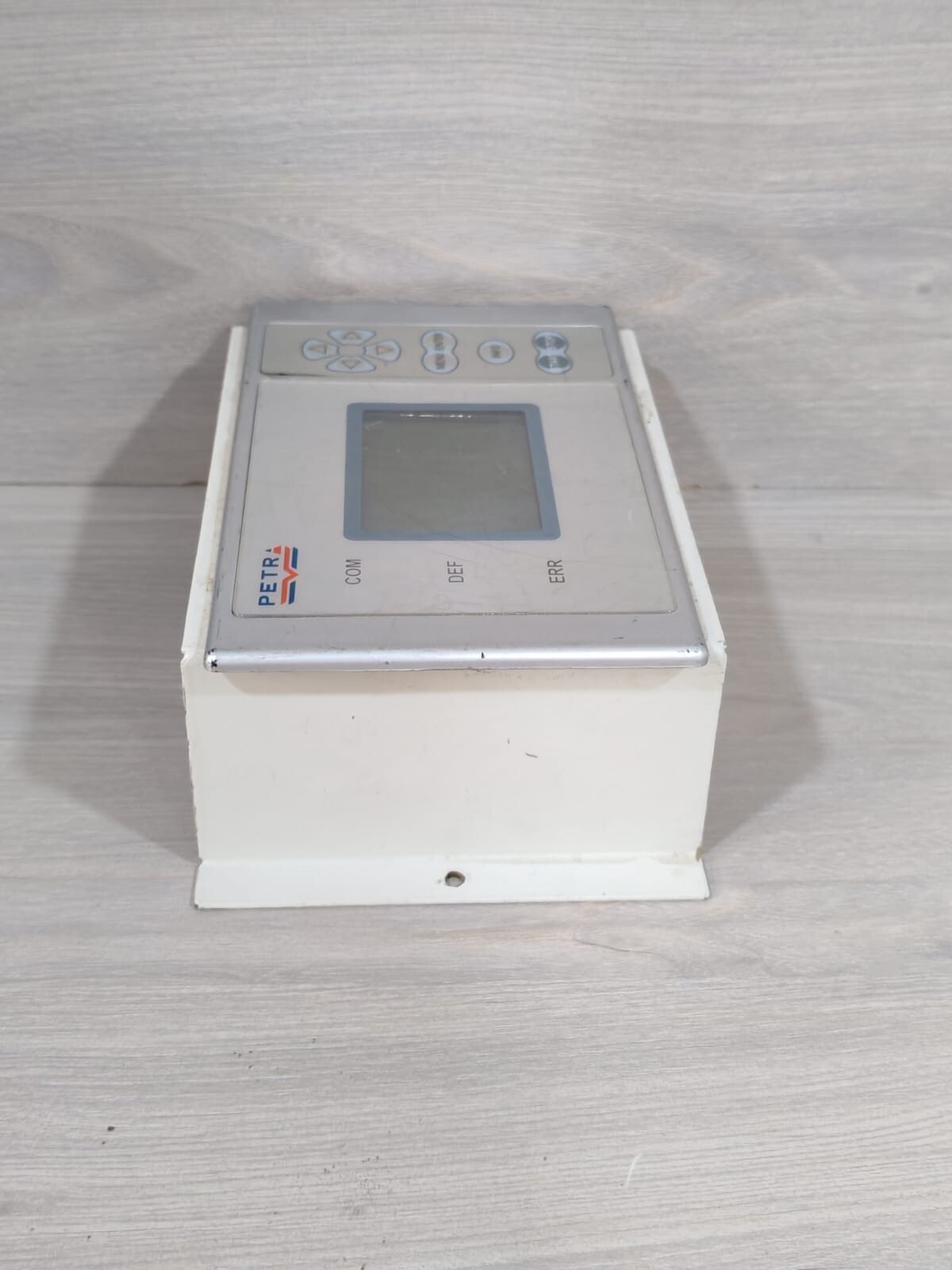 PETRA F006.LCD.FT.001 PETRA F006.LCD.FT.001 LED Display 8