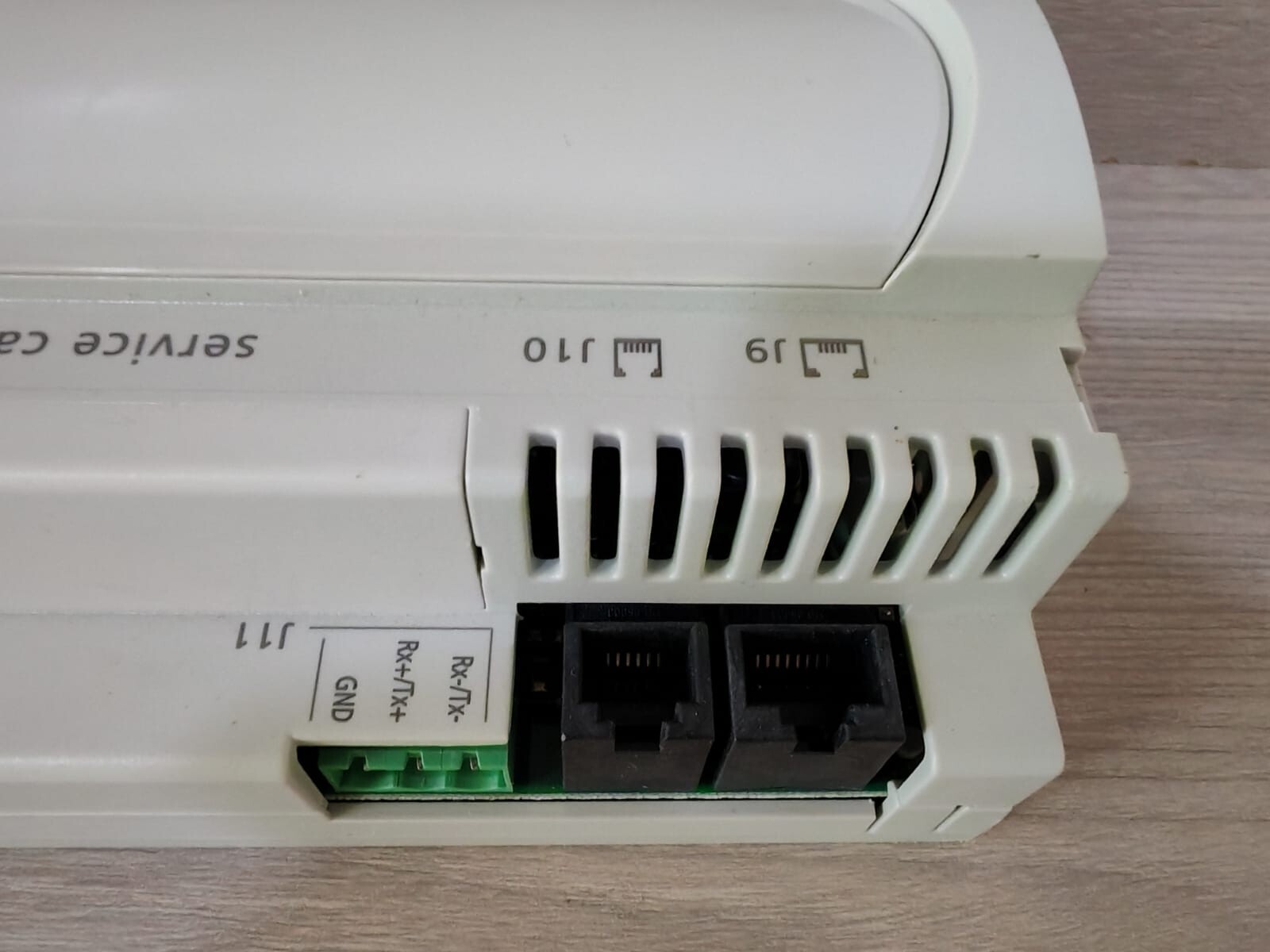 Carel PCO3010AL0 CAREL PCO3010AL0 REV 2.011 PROGRAMMABLE CONTROLLER 2
