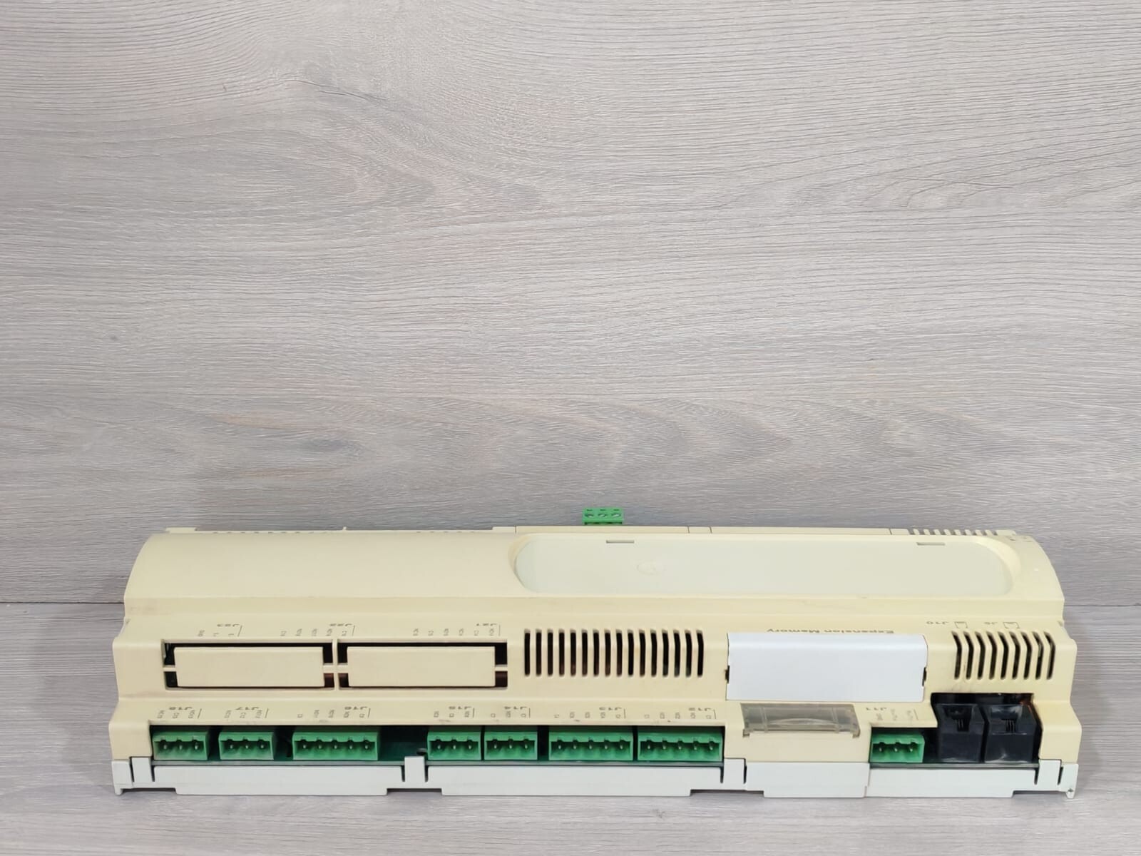 CAREL PCO2QE0AM0 CAREL PCO2QE0AM0 REV.1.613 MCQUAY MICROTECH II"C"PLUS CONTROLLER-W/ MISSING PART 4