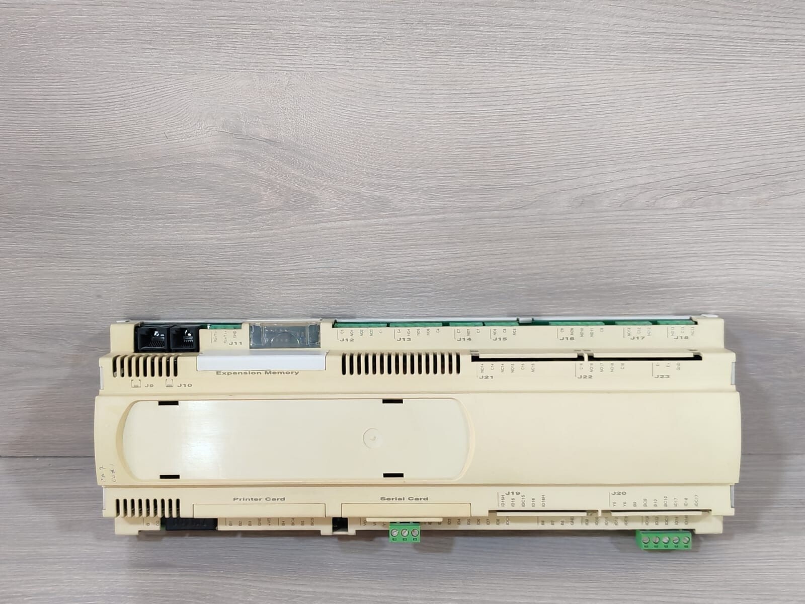 CAREL PCO2QE0AM0 REV.1.613 MCQUAY MICROTECH II"C"PLUS CONTROLLER-W/ MISSING PART