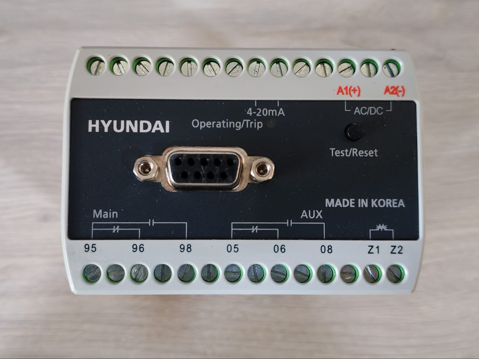Hyundai UMP-CO & UMP-COM Hyundai UMP-CO & UMP-COM Digital Protection Relay - SET 2