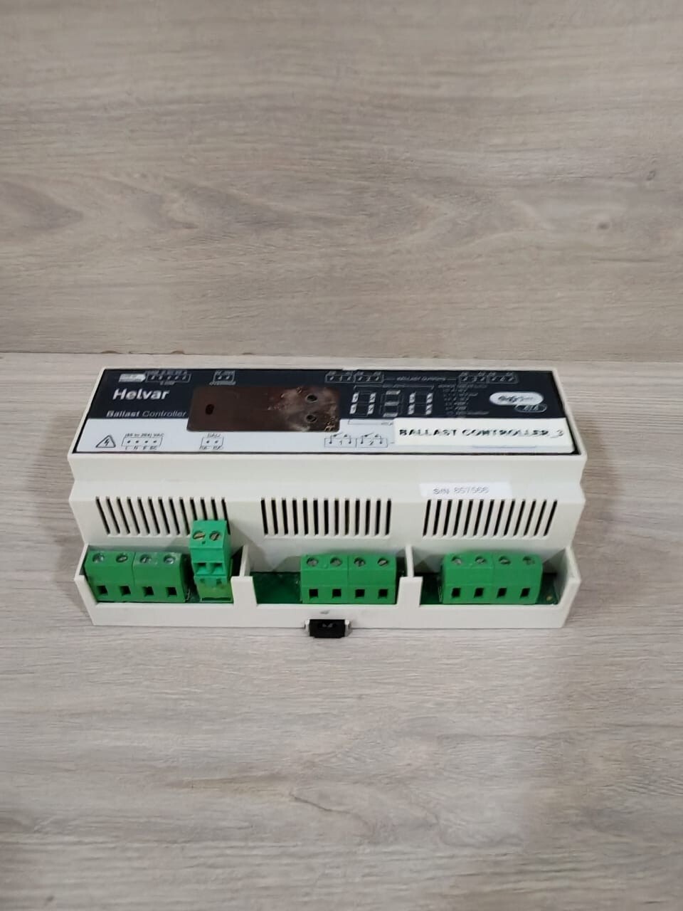 HELVAR HELVAR 474 HELVAR DIGIDIM 474 BALLAST CONTROLLER S/W V1.60 REV 7 85-264VAC 7
