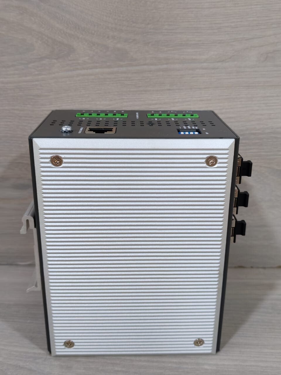 Moxa 3093000000294 MOXA EDS-P510-T MANAGED ETHERNET SWITCH 3093000000294 6