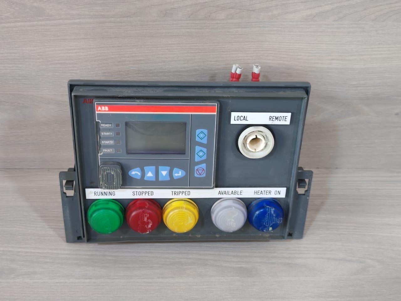 ABB 1TNA920500R0002 ABB MD21 Operator Panel 1TNA920500R0002 Software 2.2 4