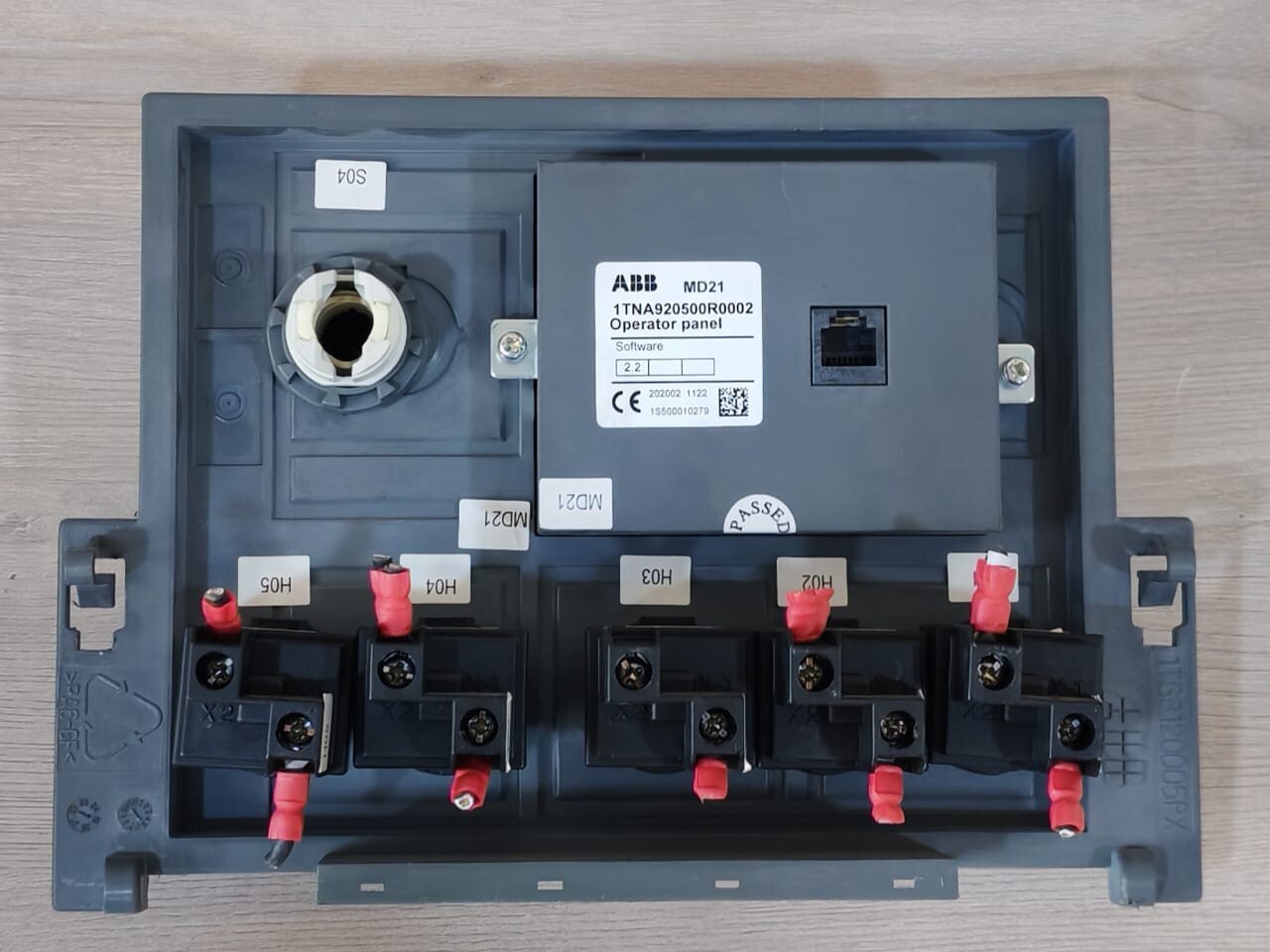 ABB 1TNA920500R0002 ABB MD21 Operator Panel 1TNA920500R0002 Software 2.2 8