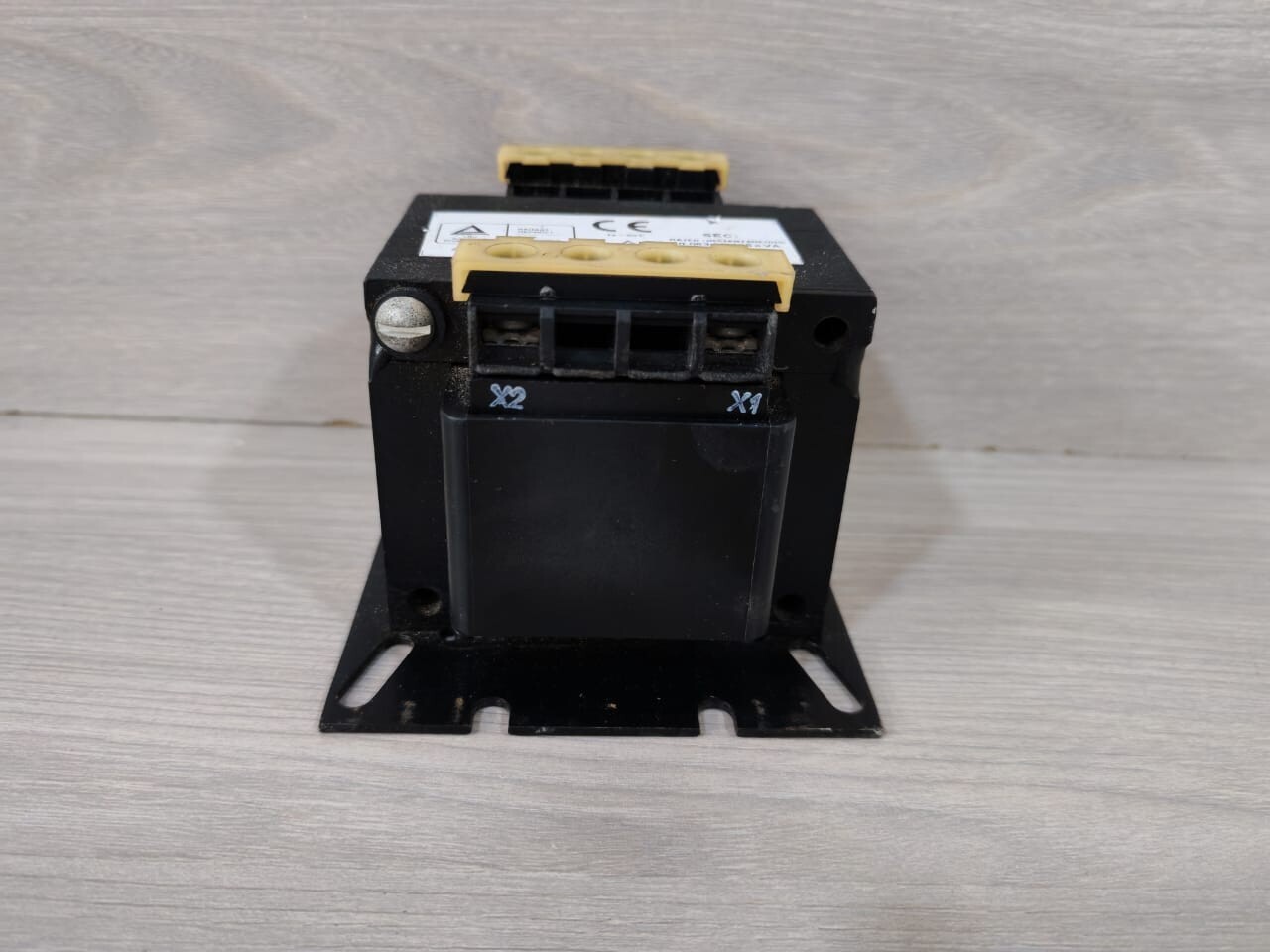 Allen-Bradley 1497-A-BASX-0-N Allen Bradley Industrial Control Transformer 1497-A-BASX-0-N 7