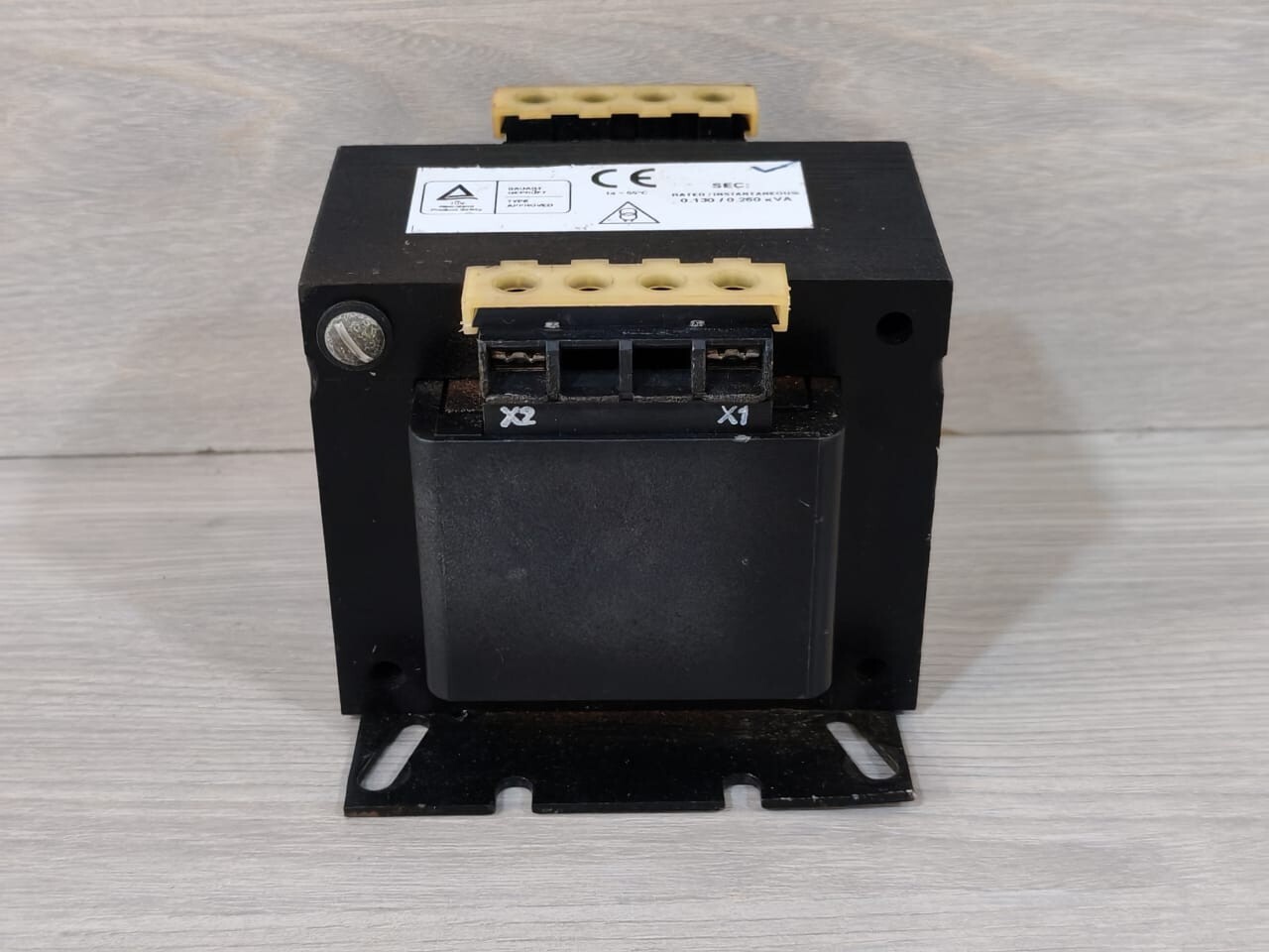 Rockwell Automation 1497-C-BASX-0-N Allen Bradley Industrial Control Transformer 1497-C-BASX-0-N 8