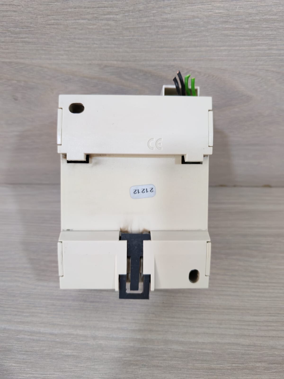 AVE AVE 53ABR4 AVE 53ABR4 RICEVITORE AVEBUS 4CH 230V 50/60Hz 25mA 7