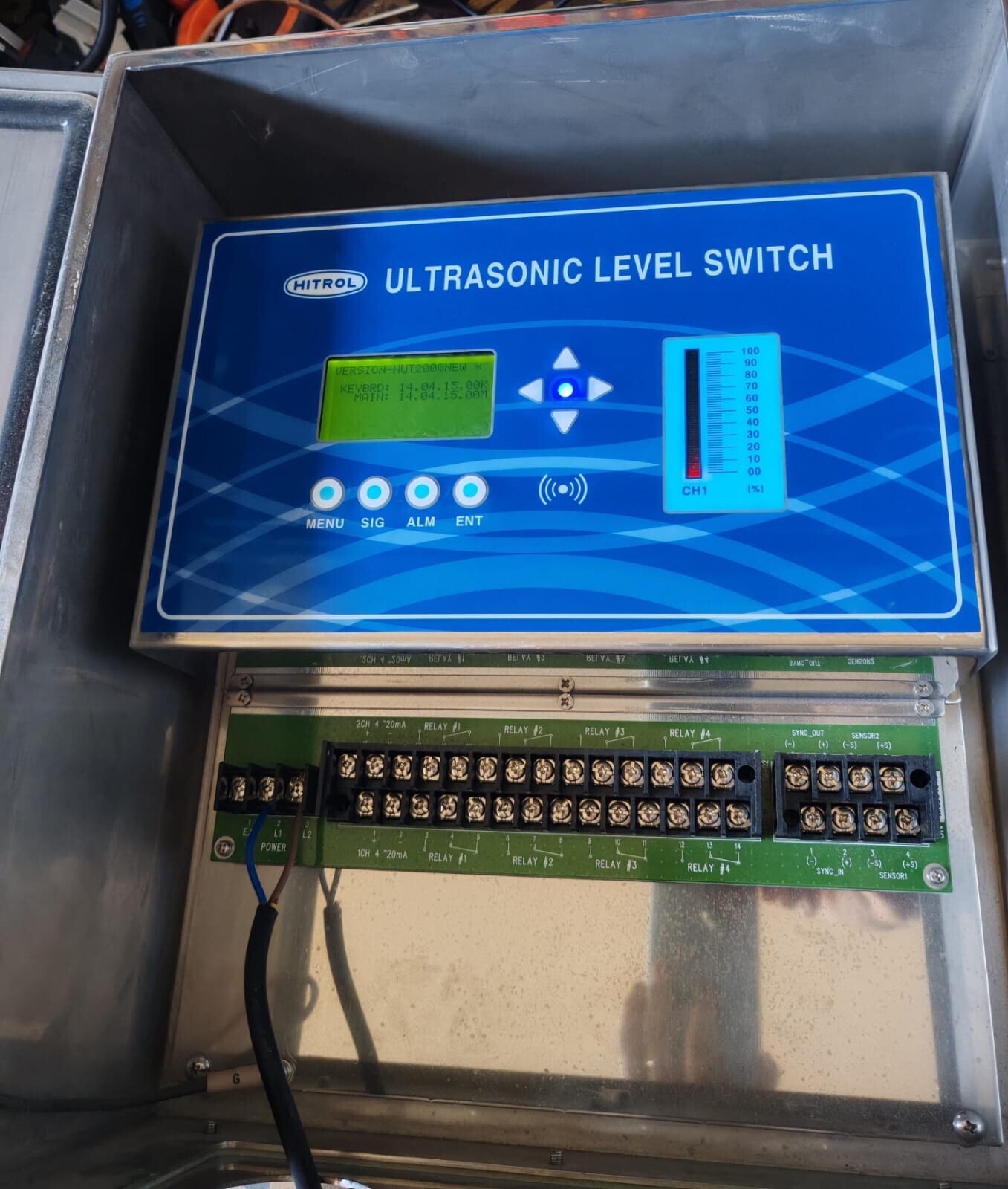 HITROL HUT-2000S HITROL ULTRASONIC LEVEL SWITCH HUT-2000S AC 90 TO 240V 2