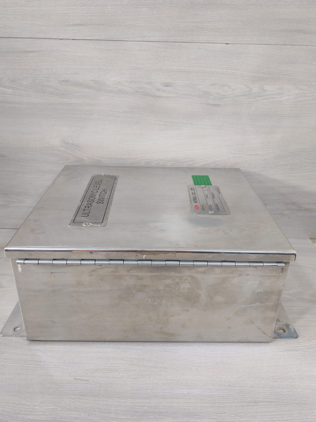 HITROL HUT-2000S HITROL ULTRASONIC LEVEL SWITCH HUT-2000S AC 90 TO 240V 10