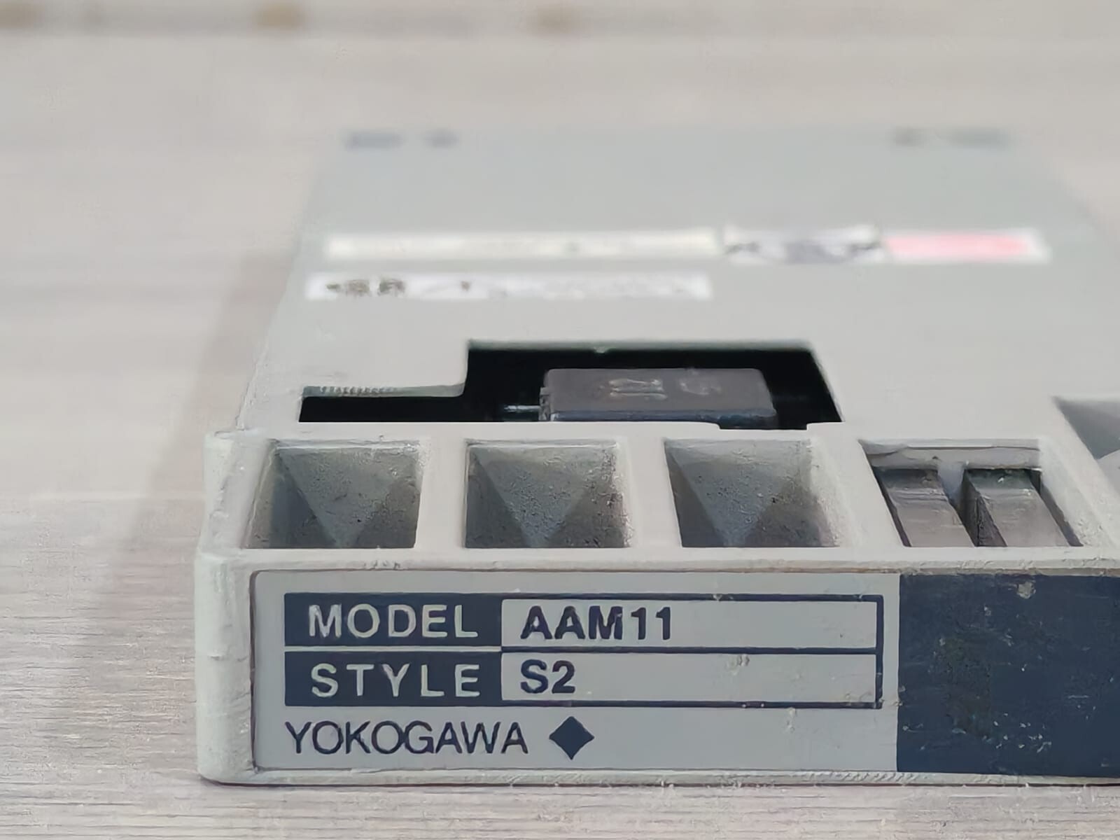 Yokogawa AAM11 YOKOGAWA AAM11 STYLE S2 CURRENT VOLTAGE INPUT MODULE 2
