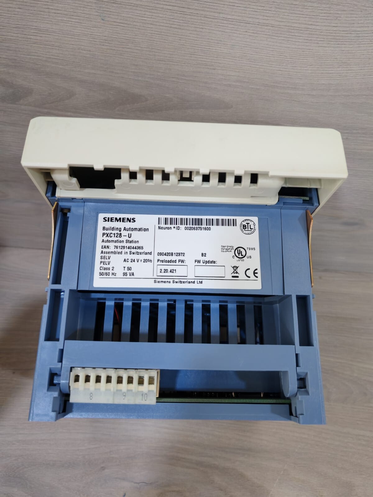Siemens PXC128-U SIEMENS PXC128-U BUILDING AUTOMATION AC 24V 50/60Hz 95VA 9