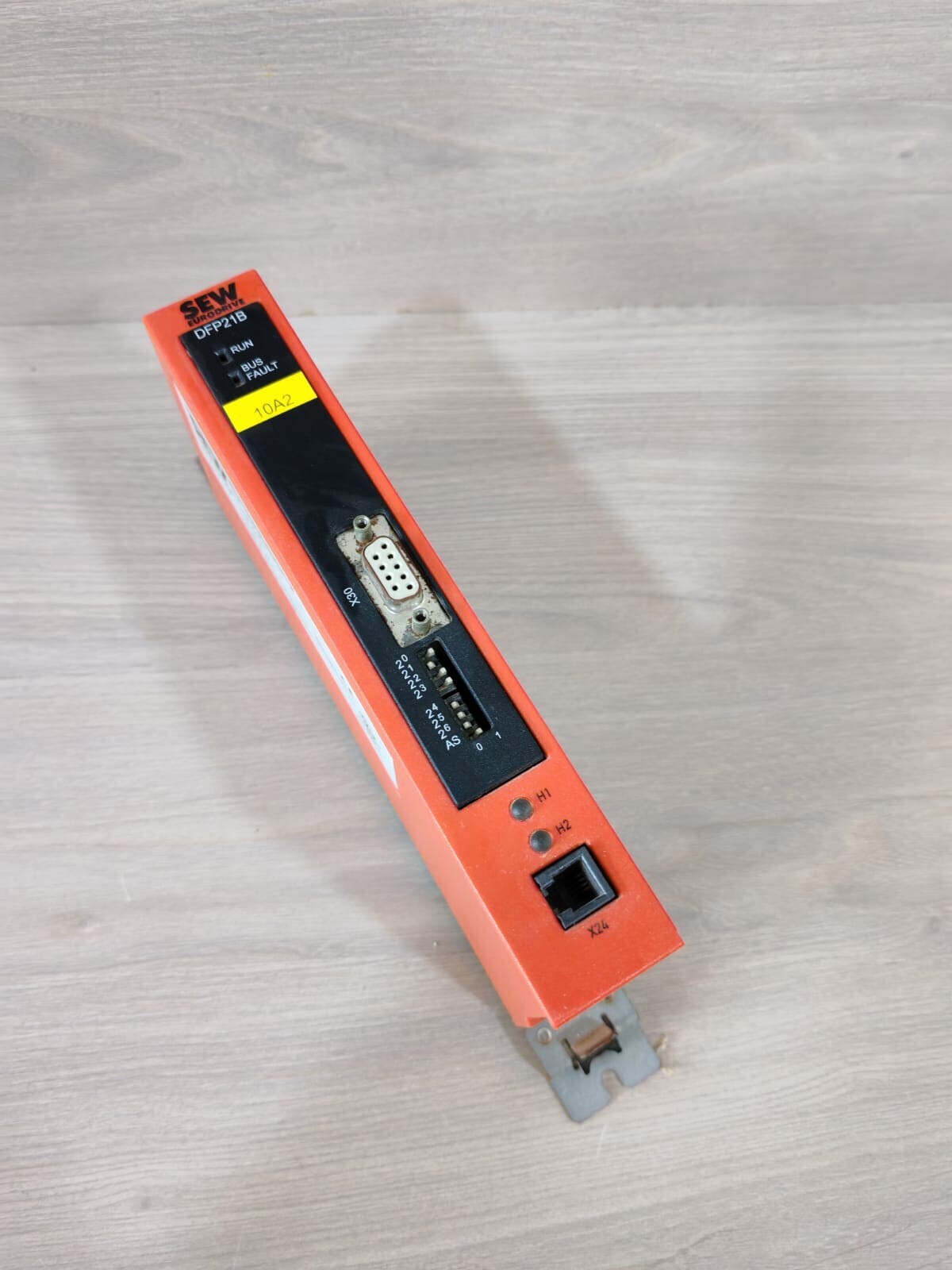 SEW-EURODRIVE DFP21B/U0H11B SEW EURODRIVE DFP21B/U0H11B PROFIBUS GATEWAY 24V 3