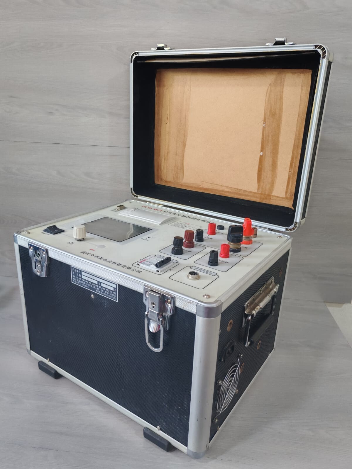 WUHAN HYVA-401A WUHAN HYVA-401A VOLT-AMPERE RATIO & POLARITY AND COMPREHENSIVE TESTER 5