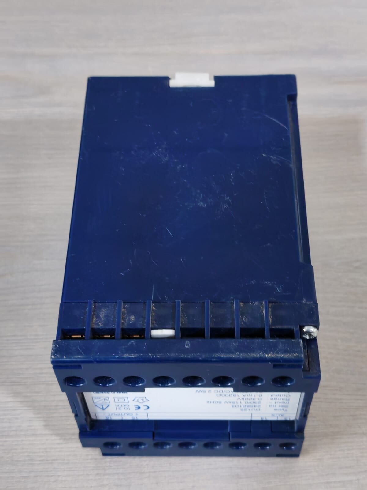 CEWE DU125 CEWE DU125 Discrete Transducer | Range: 0-300kV 5