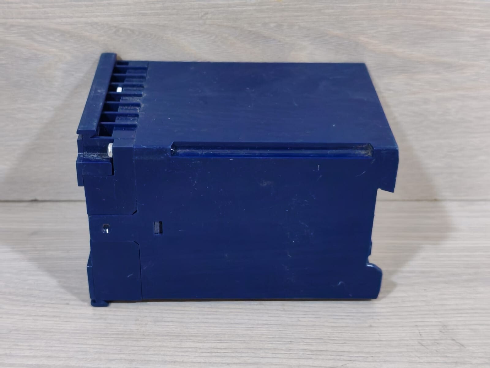 CEWE DU125 CEWE DU125 Discrete Transducer | Range: 0-300kV 7