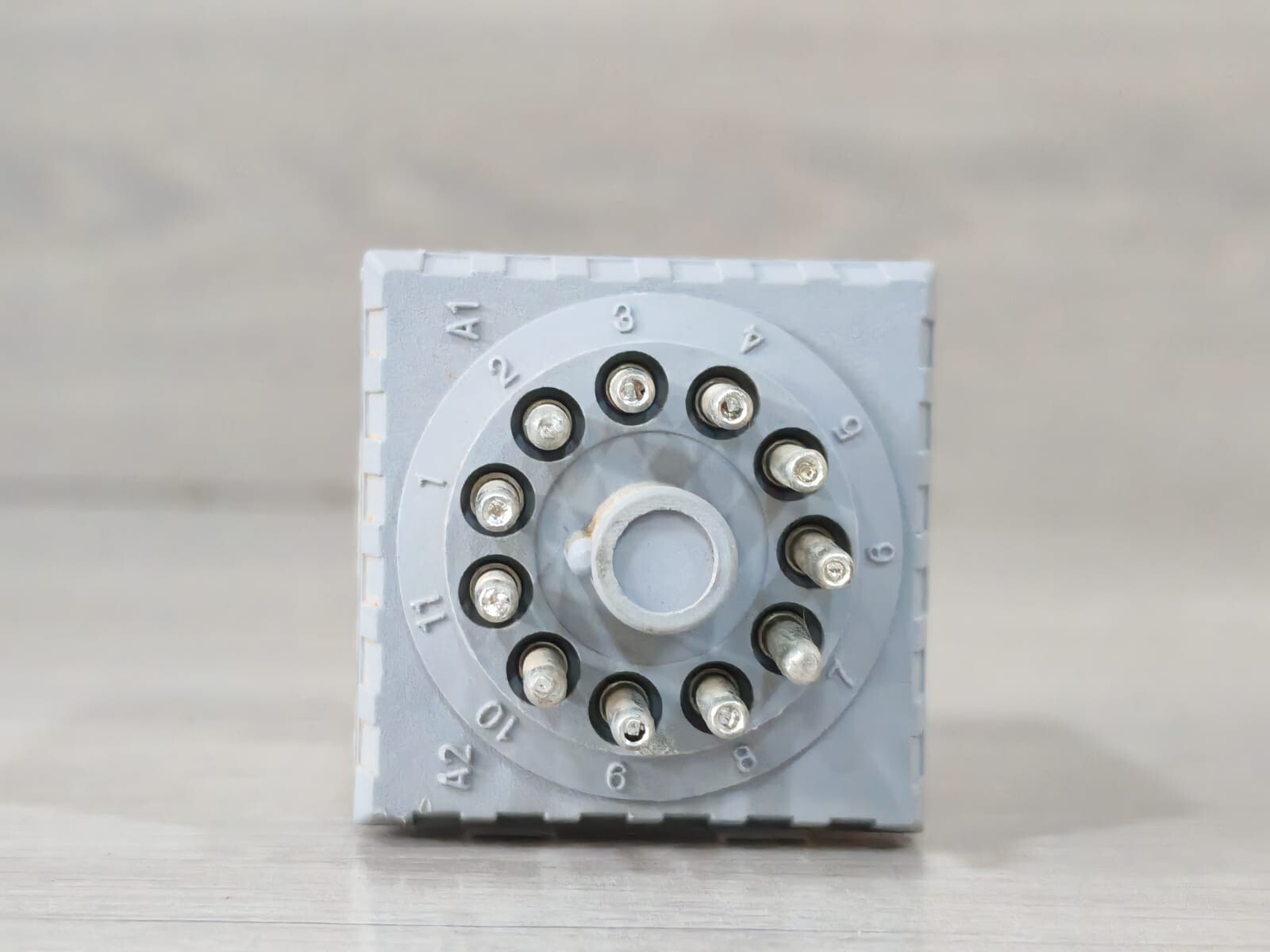 Releco C3-A30DX Releco MR-C C3-A30DX DIN Rail Relay Socket 10