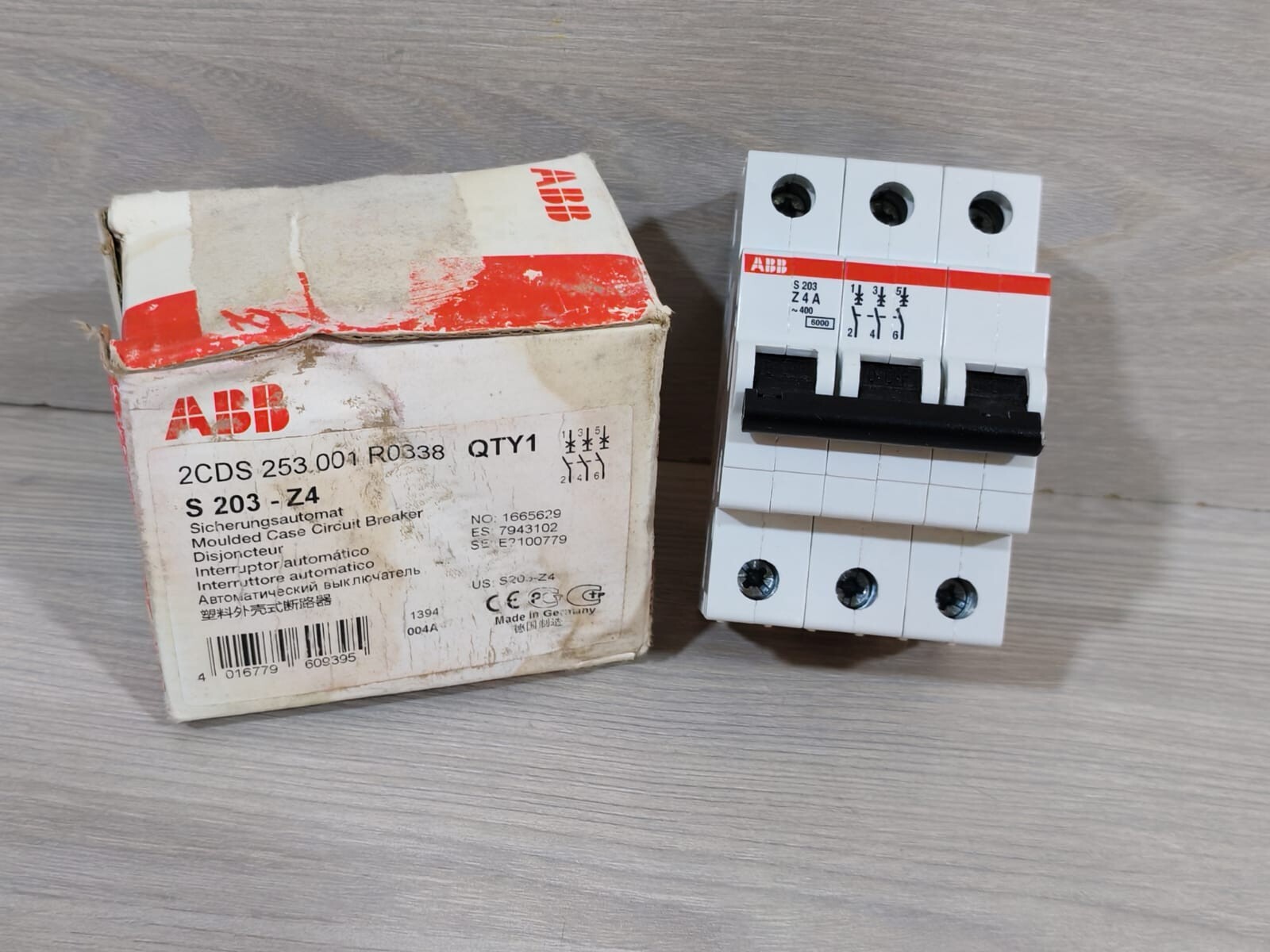 ABB S203-Z4 2CDS253001R0338 Moulded Case Circuit Breaker