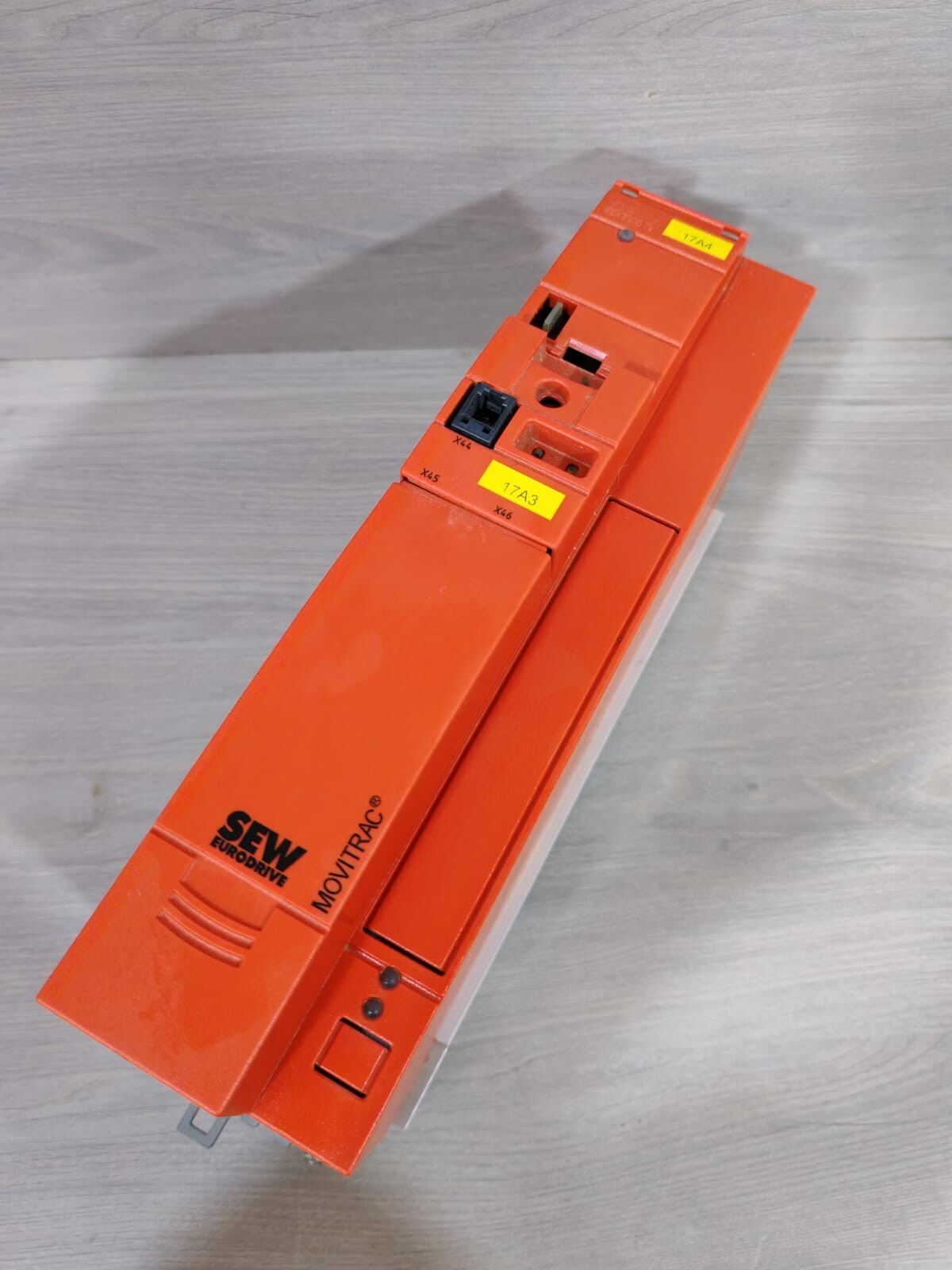 Sew Eurodrive MC07B0030-5A3-4-S0/ FSC11B SEW EURODRIVE MC07B0030-5A3-4-S0/ FSC11B MOVITRAC B- W/O CONTROLLER 5