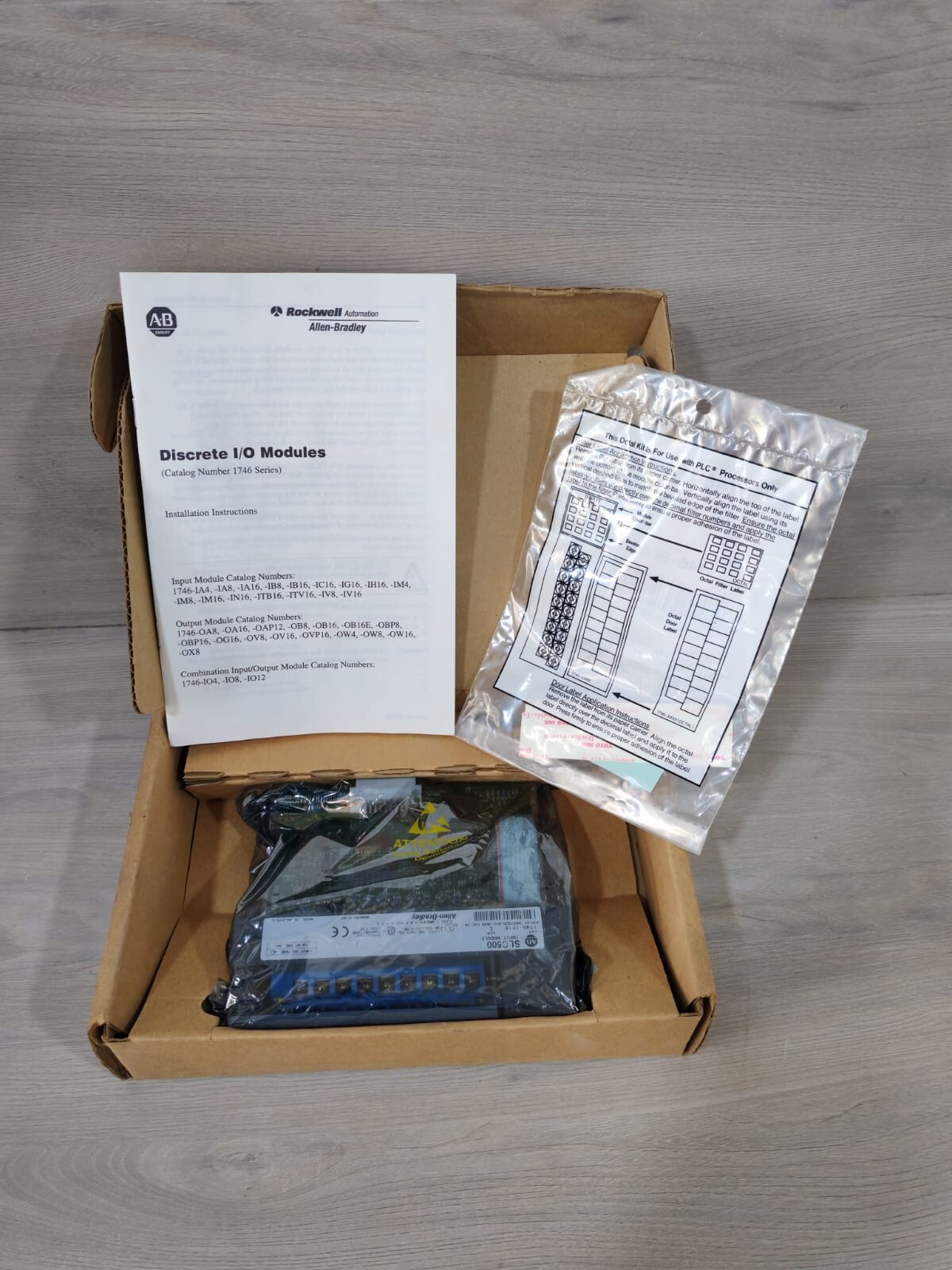 Rockwell Automation 1746-IB16 Allen Bradley 1746-IB16 SLC 500 Input Module Ser. C 2