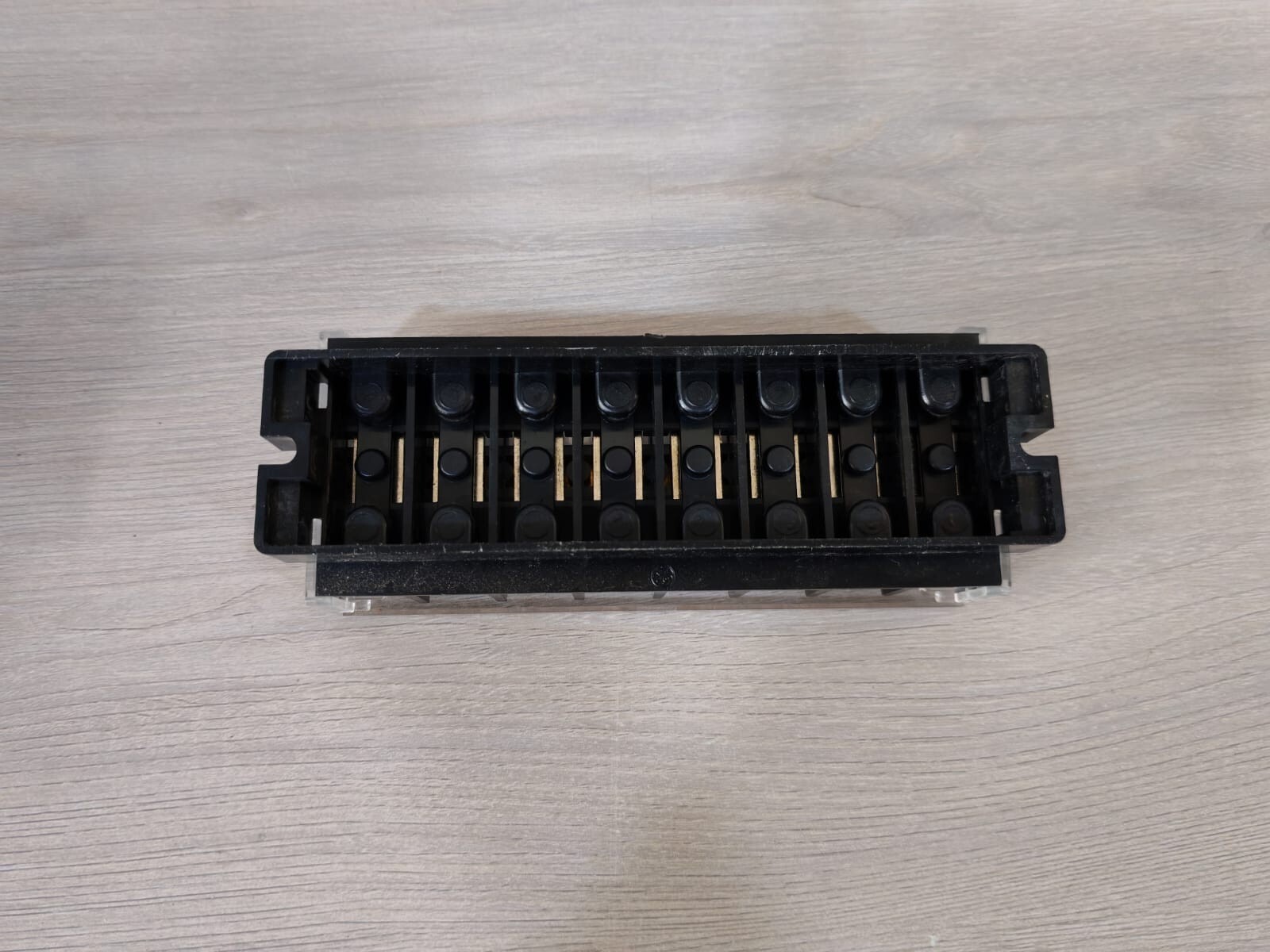 GE IKU8SC GE IKU8SC IKU Terminal Block 78317564697 9