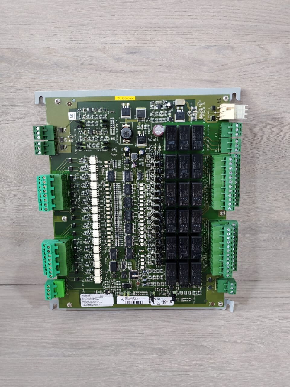 VANDERBILT AFO5100 VANDERBILT AFO5100 Rev. A ACCESS CONTROL UNIT MAIN BOARD V6FL7820-8CC10 2