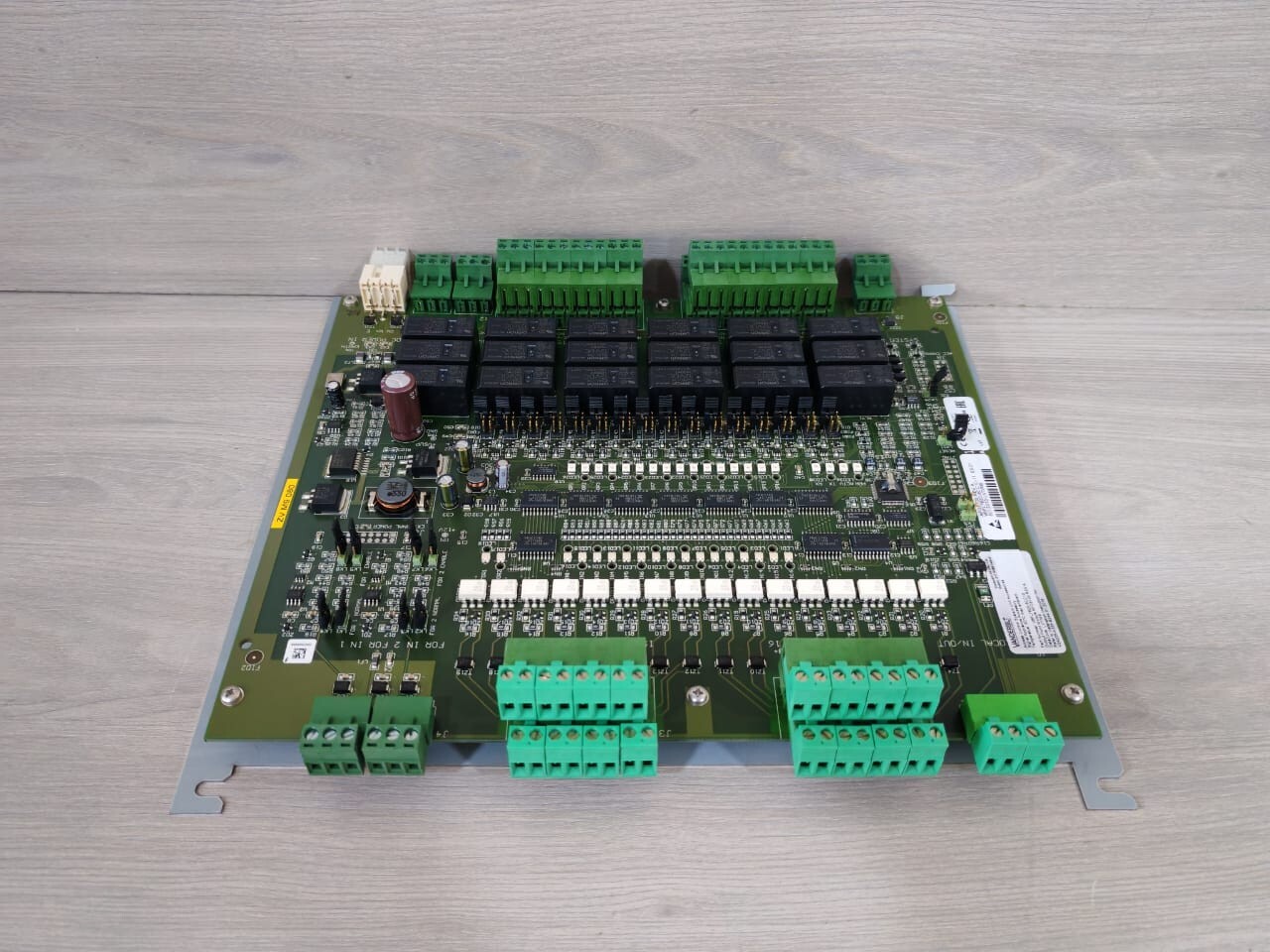 VANDERBILT AFO5100 VANDERBILT AFO5100 Rev. A ACCESS CONTROL UNIT MAIN BOARD V6FL7820-8CC10 8