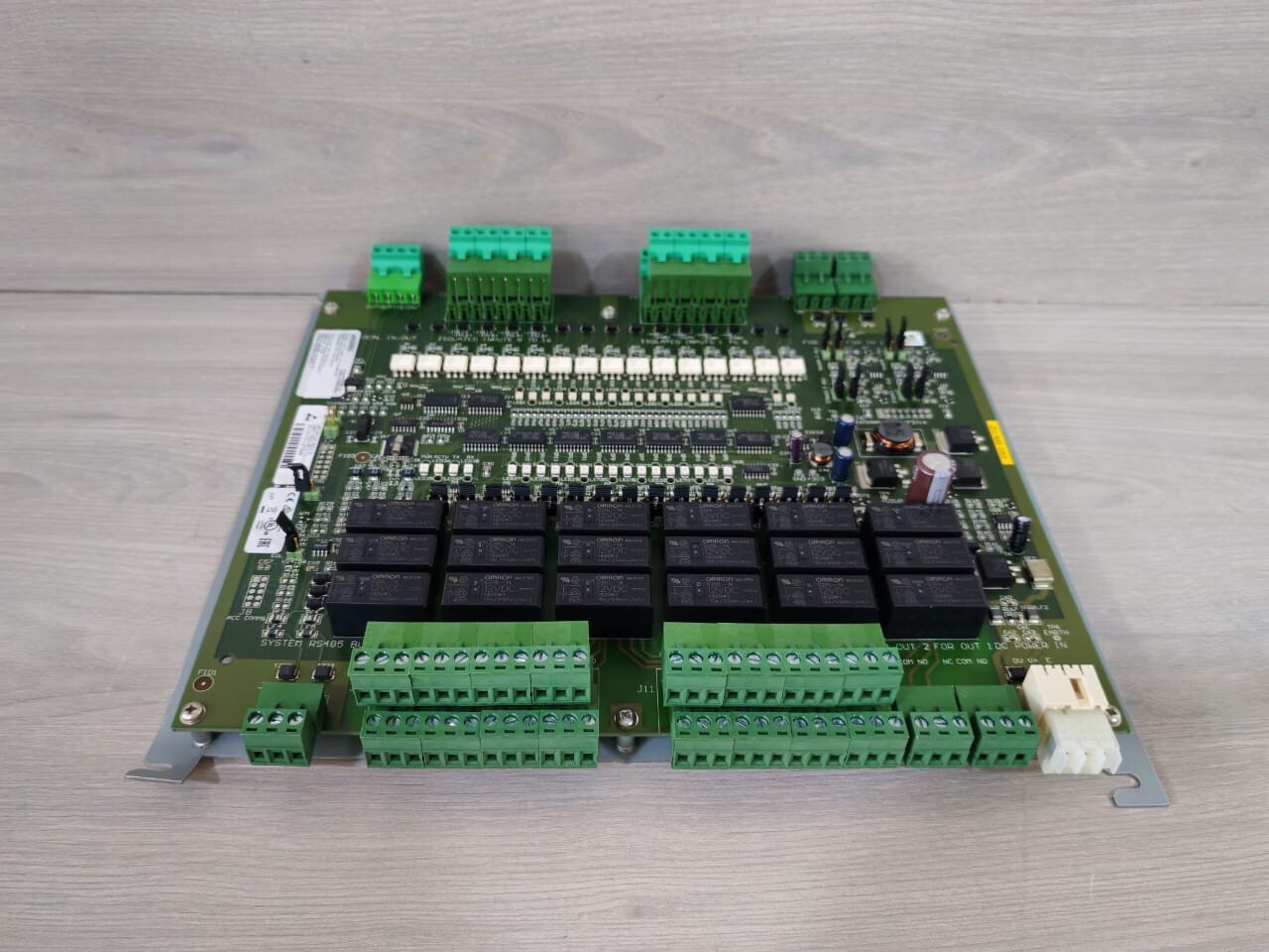 VANDERBILT AFO5100 VANDERBILT AFO5100 Rev. A ACCESS CONTROL UNIT MAIN BOARD V6FL7820-8CC10 9