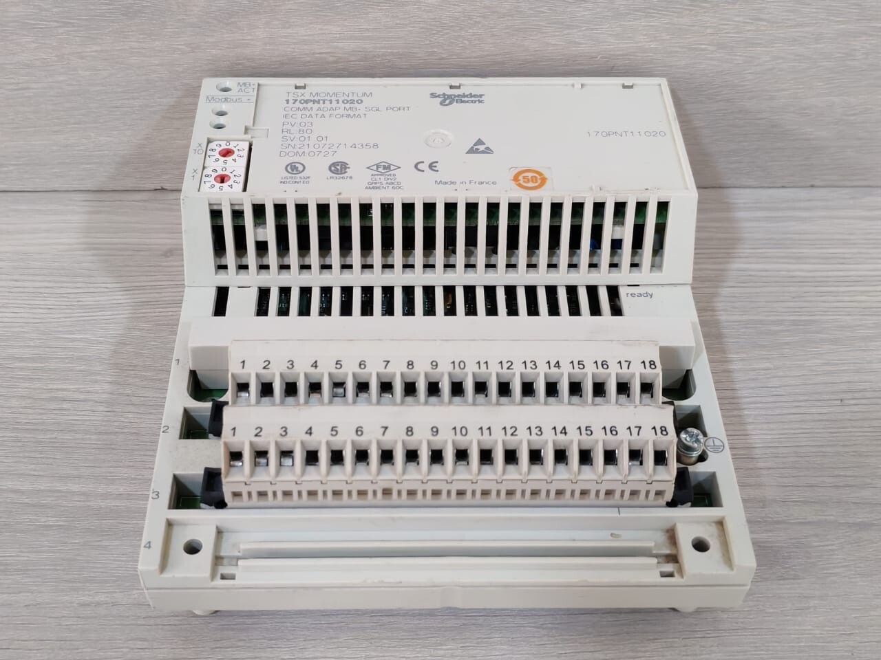 Schneider Electric 170PNT11020 Schneider Electric 170PNT11020 TSX Momentum Comm Adapter with Base 170AAO92100 7