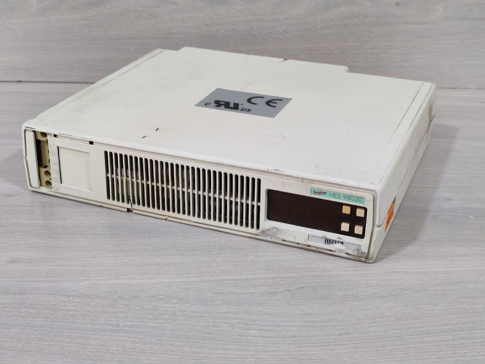 Helvar HES98020 HELVAR HES98020 2 CHANNEL OUTPUT MODULE V1.5 240VAC 4