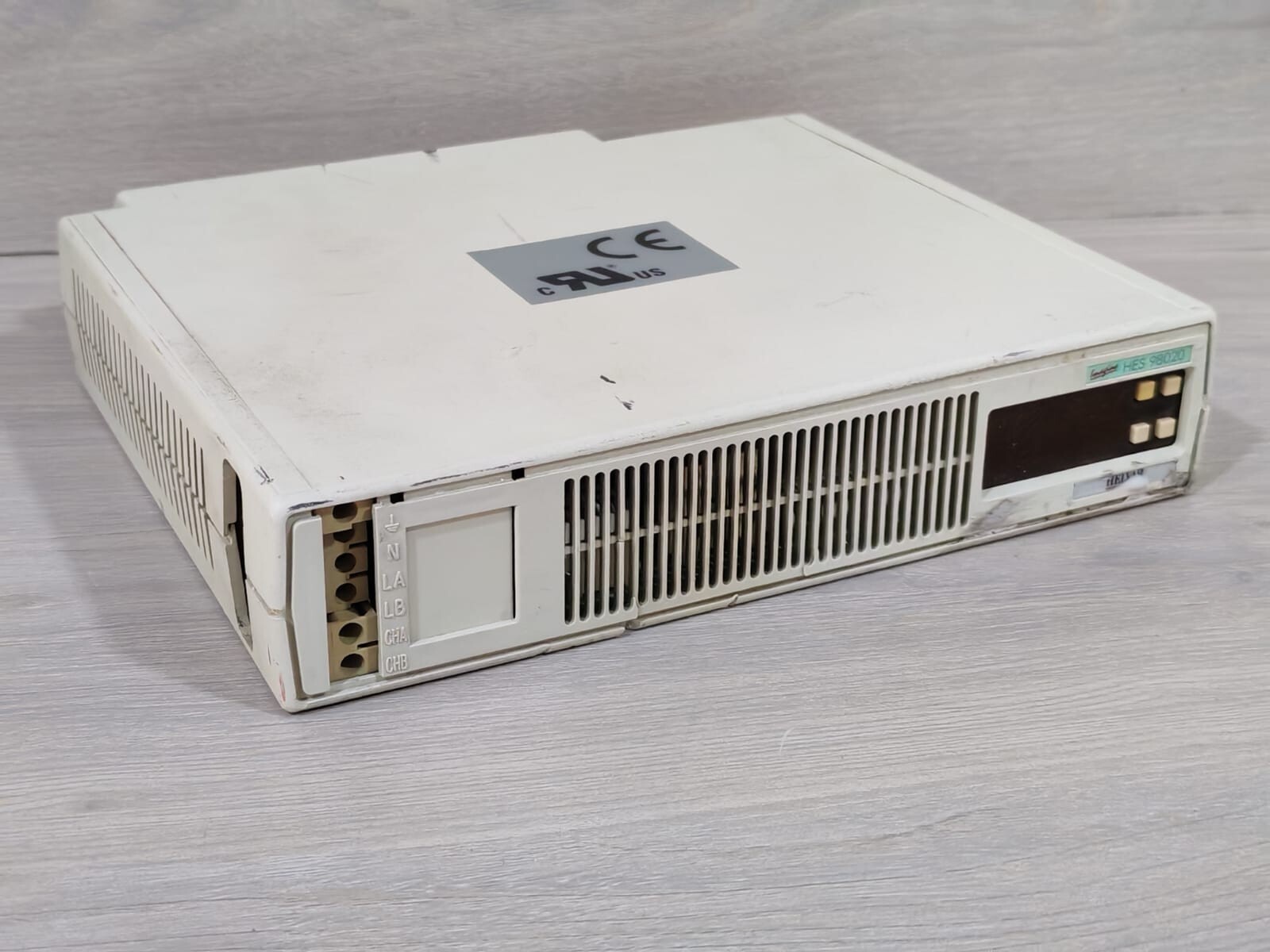 Helvar HES98020 HELVAR HES98020 2 CHANNEL OUTPUT MODULE V1.5 240VAC 9