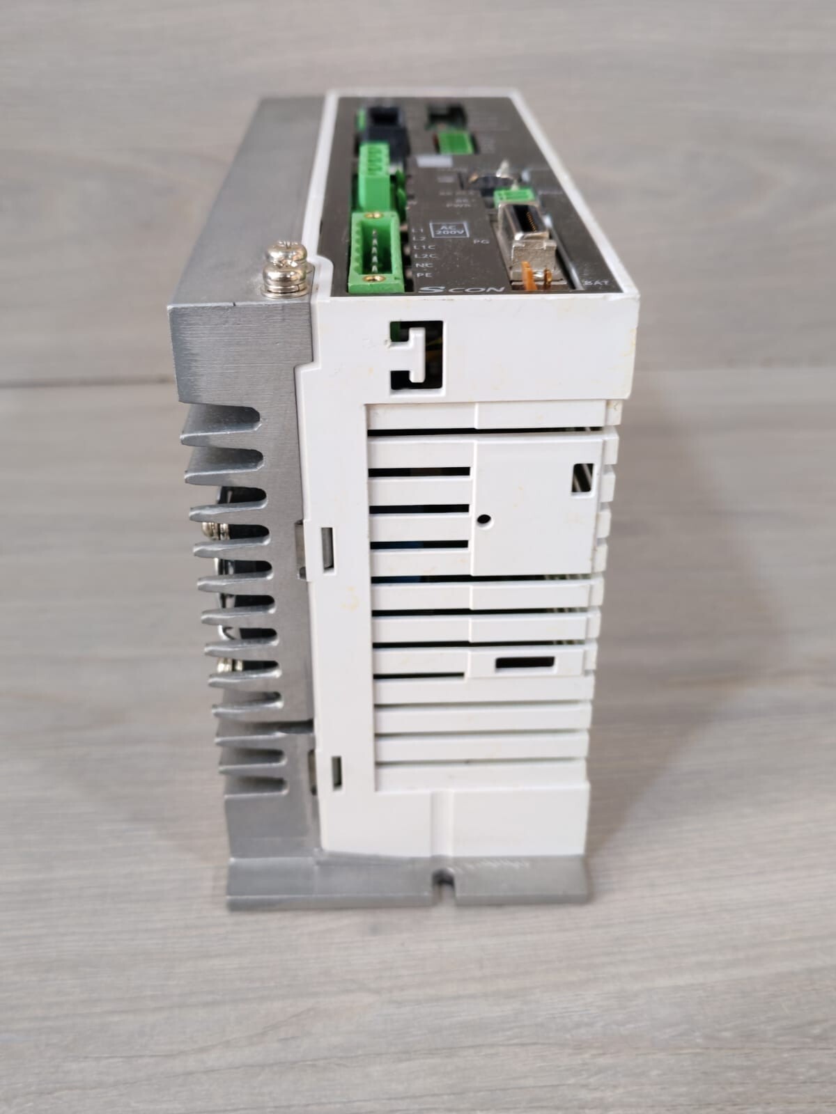 IAI Corporation SCON-C-400A-CC-0-2 IAI Corporation SCON-C-400A-CC-0-2 Actuator Controller 10