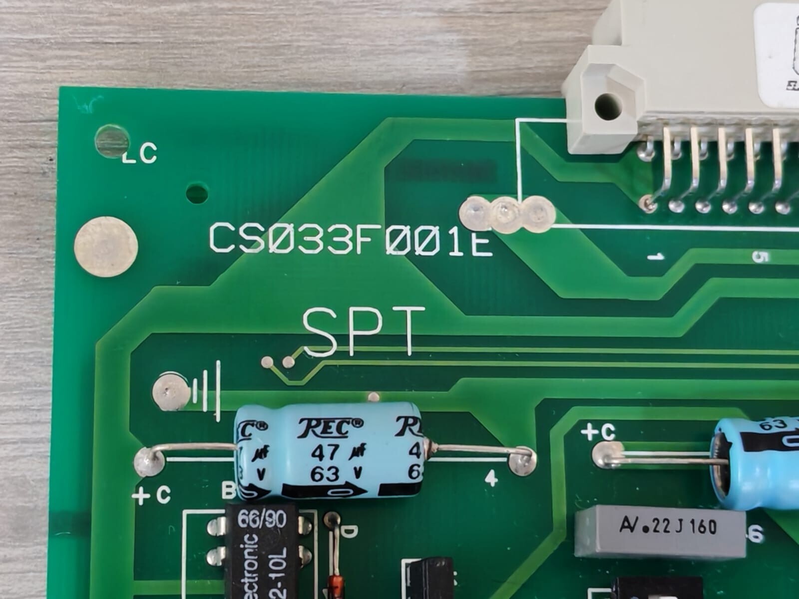 UNKNOWN CS033F001E SPT CS033F001E / LC033A001F PCB CARD 2