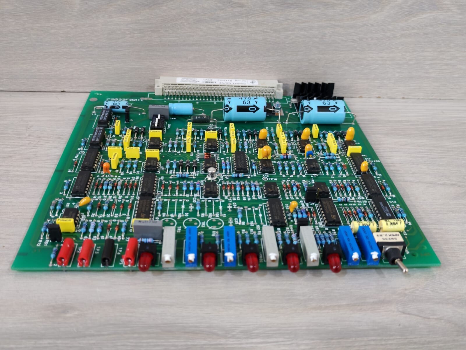 UNKNOWN CS033F001E SPT CS033F001E / LC033A001F PCB CARD 4