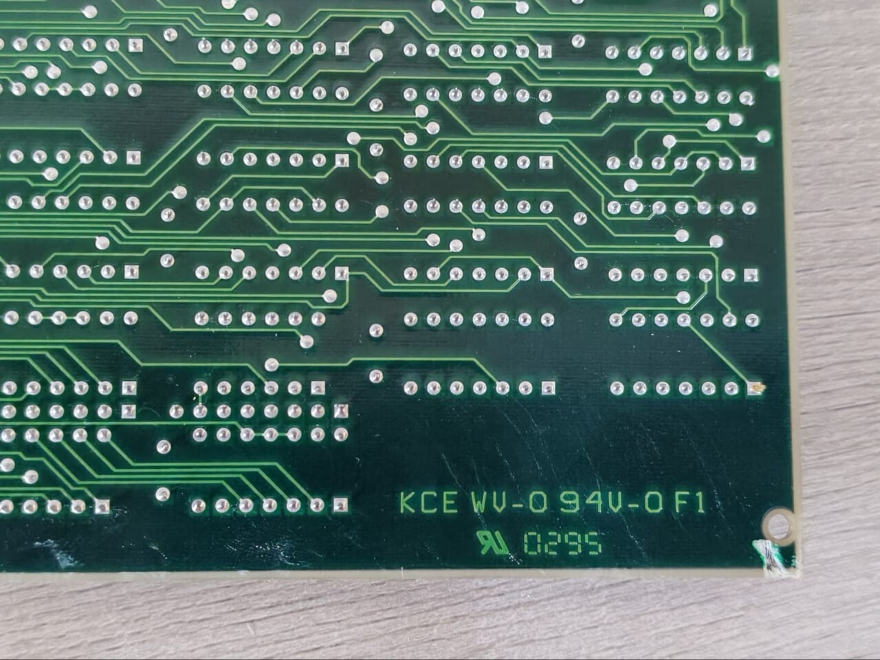 Unbranded HUSV400613P1 / HUSV400613P2 HUSV400613P1 / HUSV400613P2 AEND: A IOS Mother Board 10