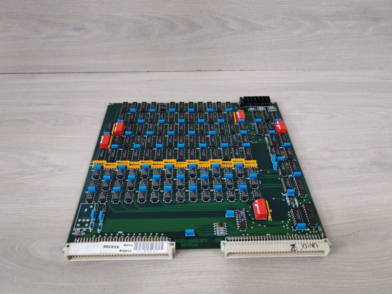 HUSV400613P1 / HUSV400613P2 AEND: A IOS Mother Board