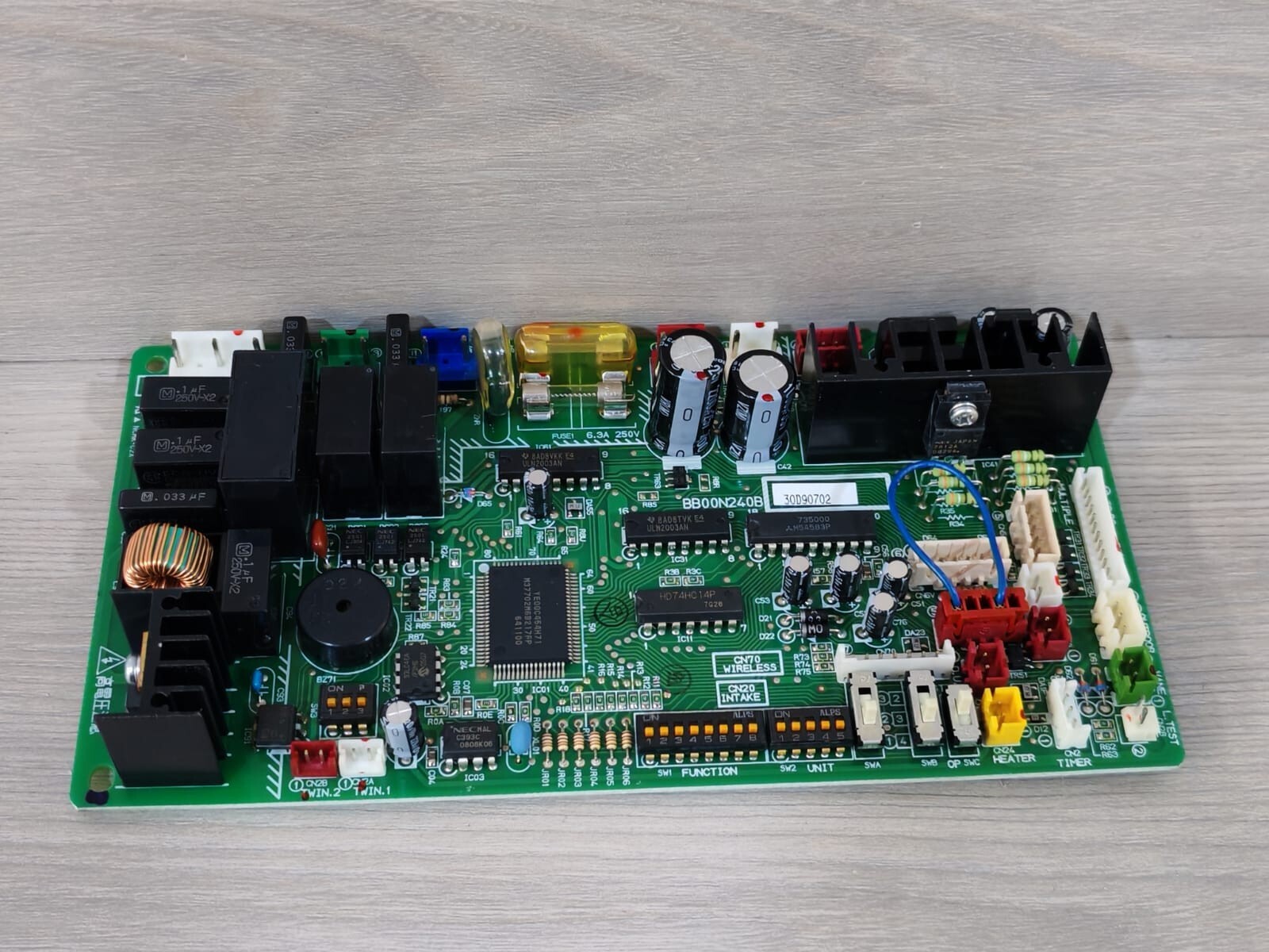 MITSUBISHI T7W27K310 BB00N240B Controller Board