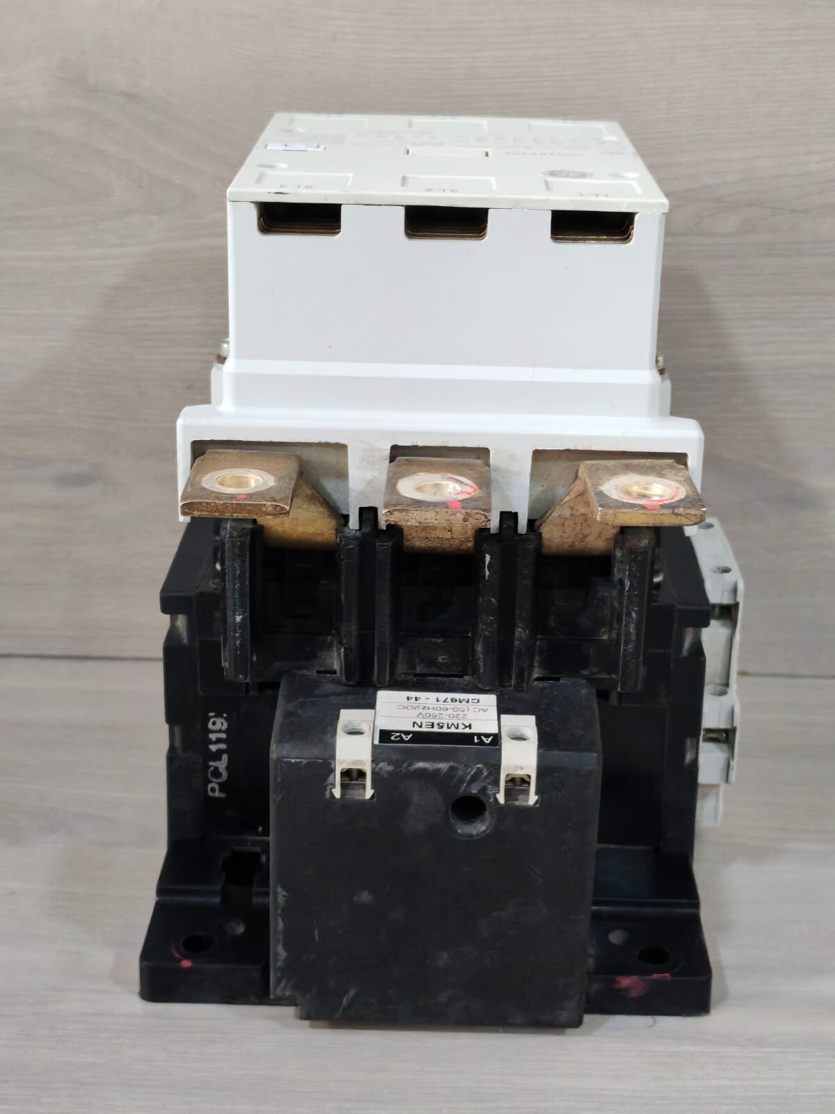 GENERAL ELECTRIC CK85BE300 GENERAL ELECTRIC CK85BE300 175A 500VAC 50/60Hz CONTRACTOR 6