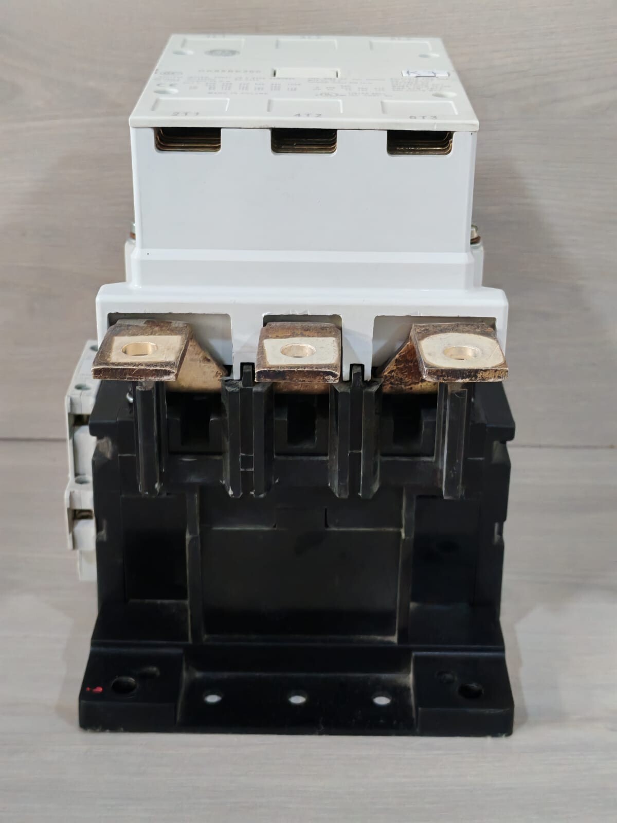 GENERAL ELECTRIC CK85BE300 GENERAL ELECTRIC CK85BE300 175A 500VAC 50/60Hz CONTRACTOR 10