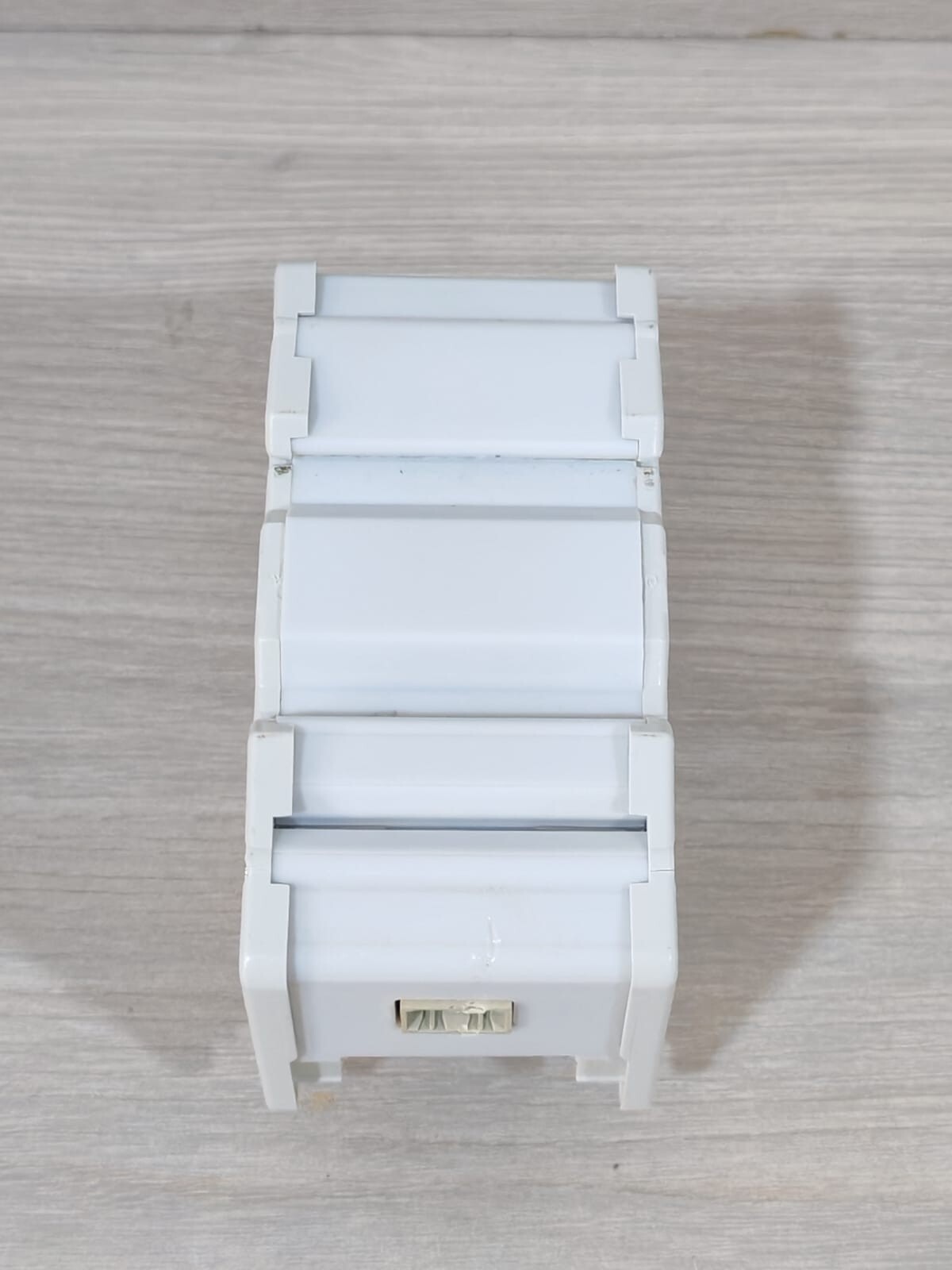 Schneider Electric MTN647091 SCHNEIDER ELECTRIC KNX MTN647091 REG-K 0-10V/x1 CONTROL UNIT 8