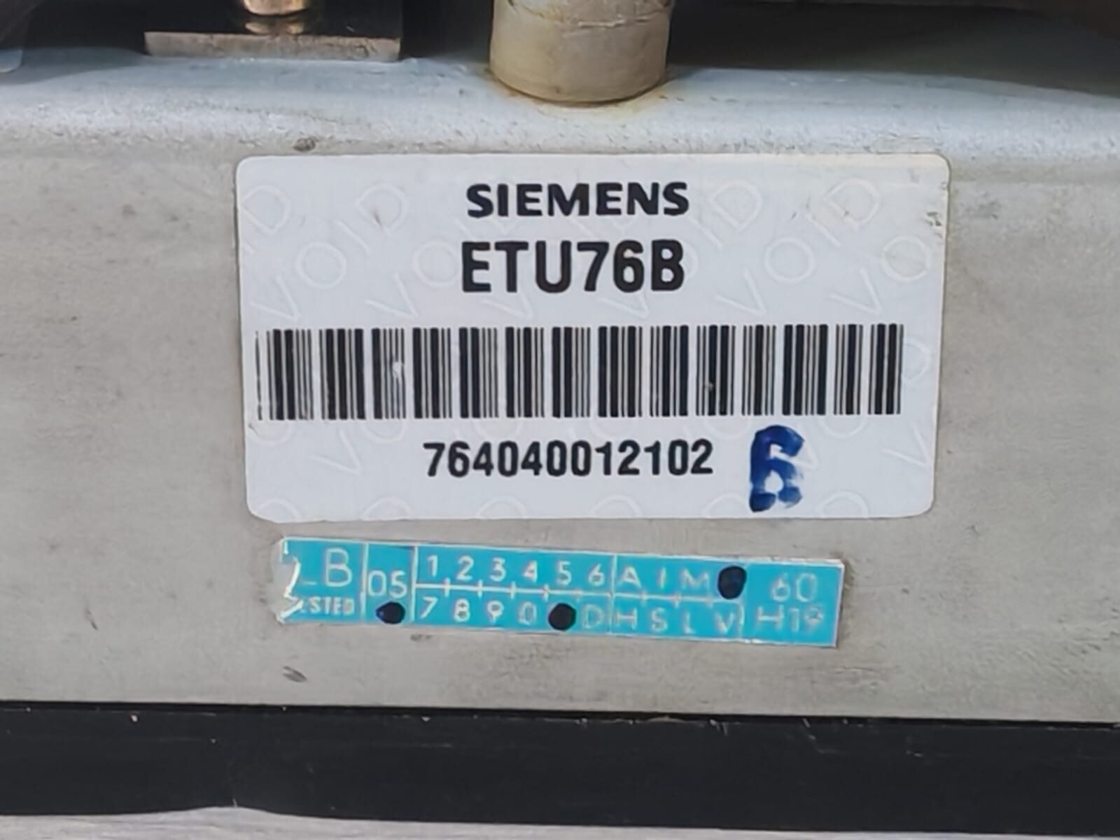 Siemens ETU76B SIEMENS ETU76B ELECTRONIC TRIP UNIT - WITHOUT COVER & WITH DENTS 5