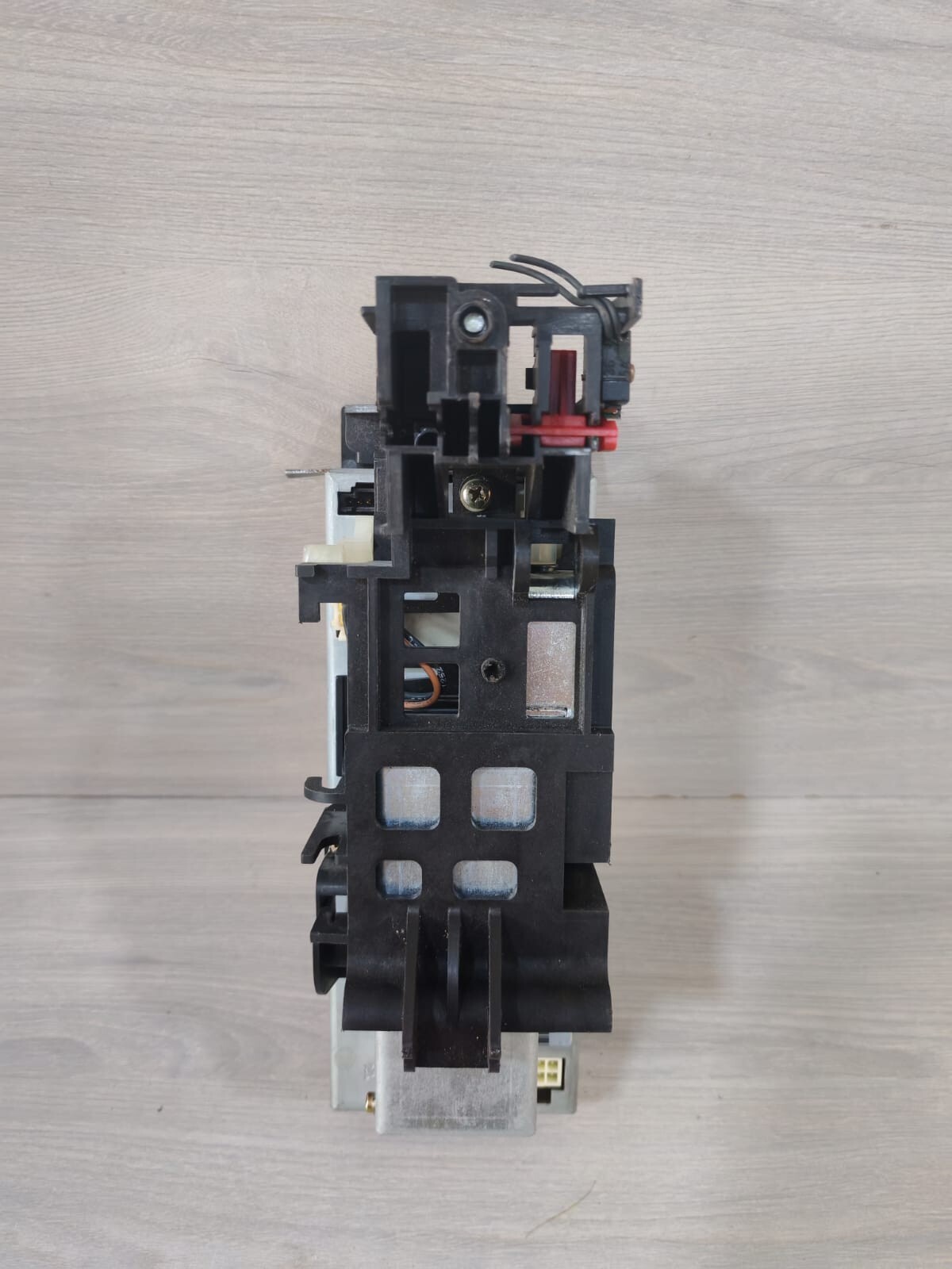 Siemens ETU76B SIEMENS ETU76B ELECTRONIC TRIP UNIT - WITHOUT COVER & WITH DENTS 10