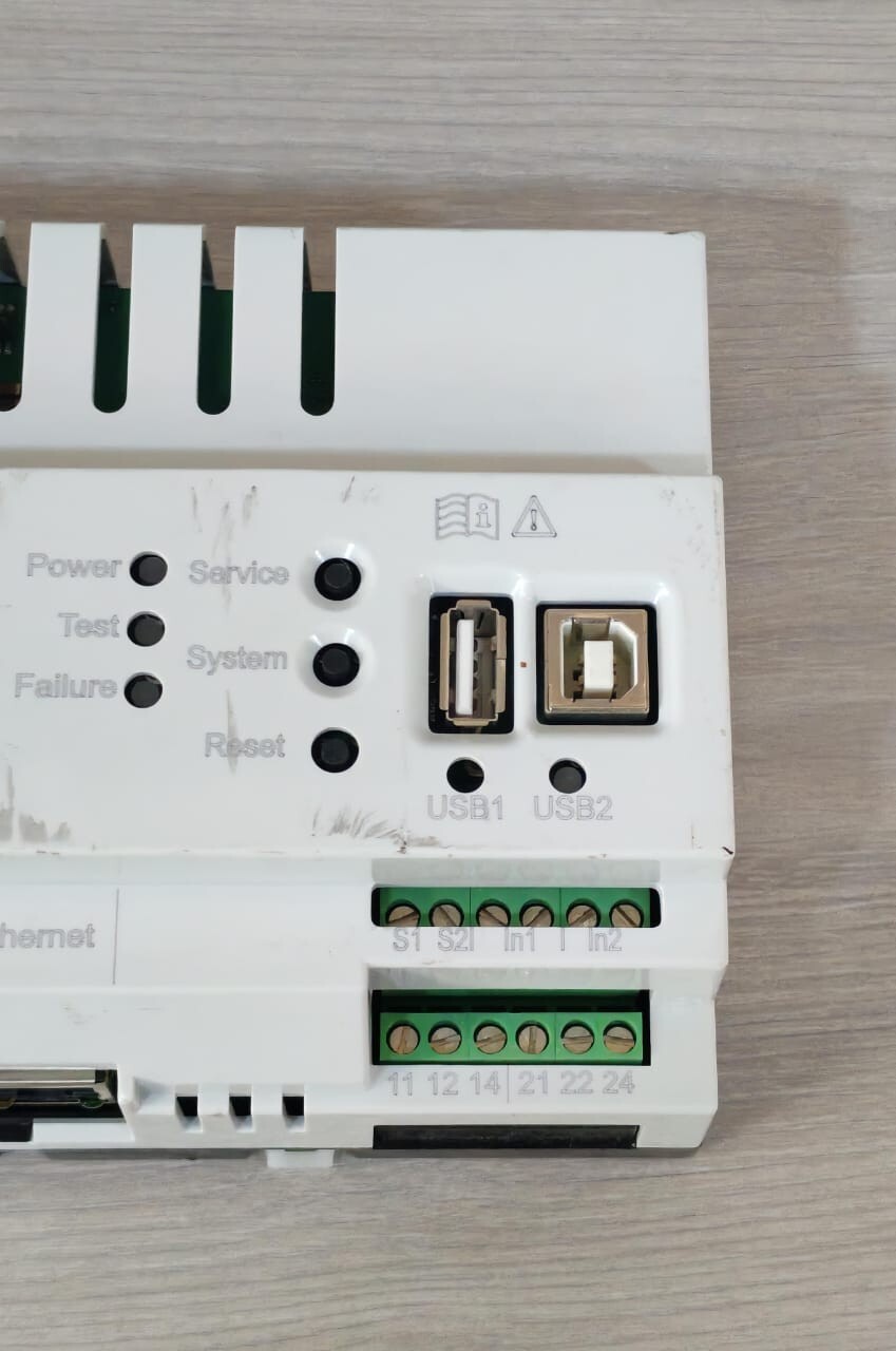 Eaton 40071361055 EATON CGLINE+WEB-CONTROLLER 40071361055 SOFTWARE REV.LEVEL E. Z1005.H/Z1000H 3