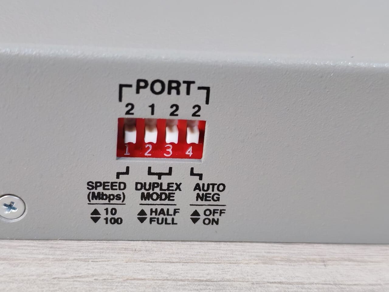 Allied Telesis 990-001166-60 Allied Telesis AT-FS232/1 Bridging Converter P/n: 990-001166-60 8