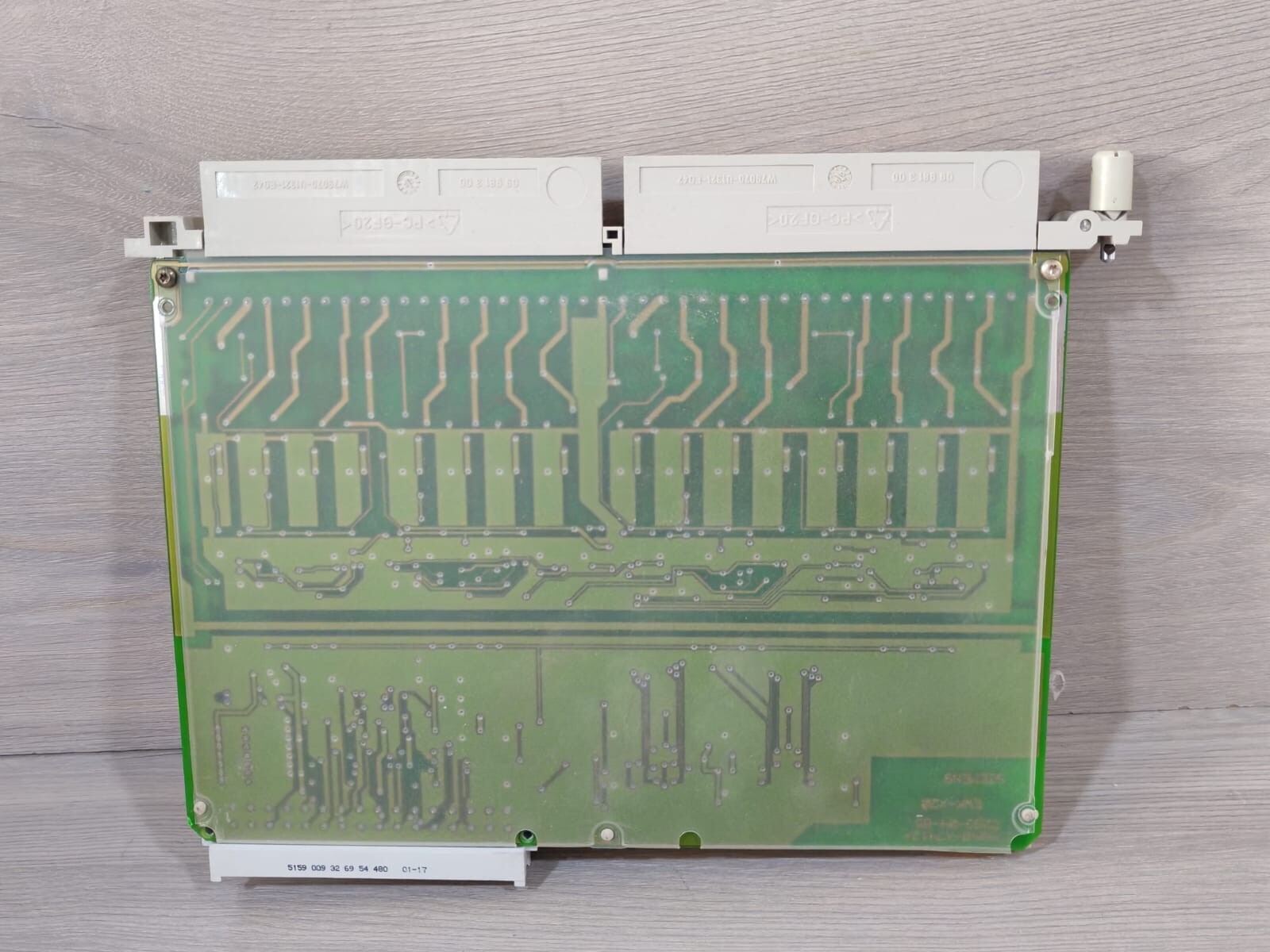 Siemens 6ES5454-4UA14 SIEMENS 6ES5454-4UA14 SIMATIC DIGITAL OUTPUT 10
