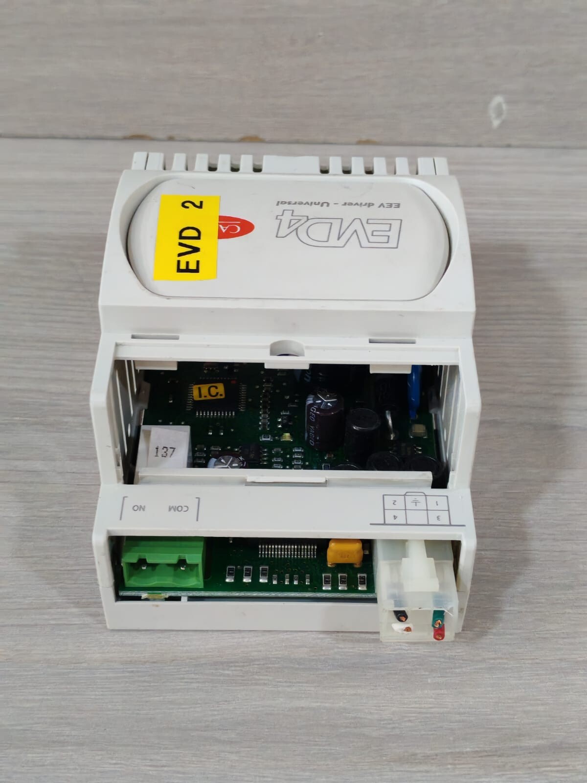 CAREL EVD0000401 REV 2.152 CAREL EVD4 EVD0000401 REV 2.152 UNIVERSAL DRIVER 7