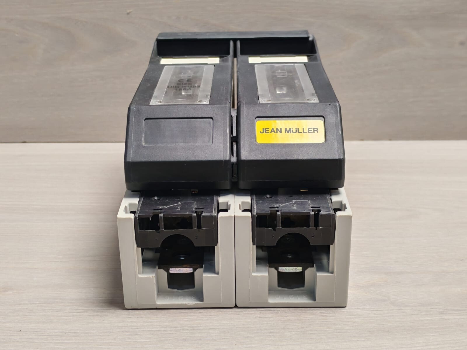 JEAN MULLER T5911013 JEAN MULLER LTL00-2/9 FUSE SWITCH DISCONNECTOR T5911013 5