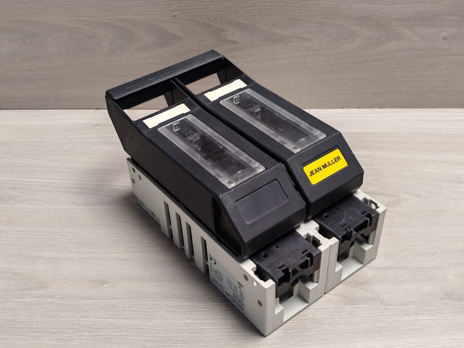 JEAN MULLER T5911013 JEAN MULLER LTL00-2/9 FUSE SWITCH DISCONNECTOR T5911013 9
