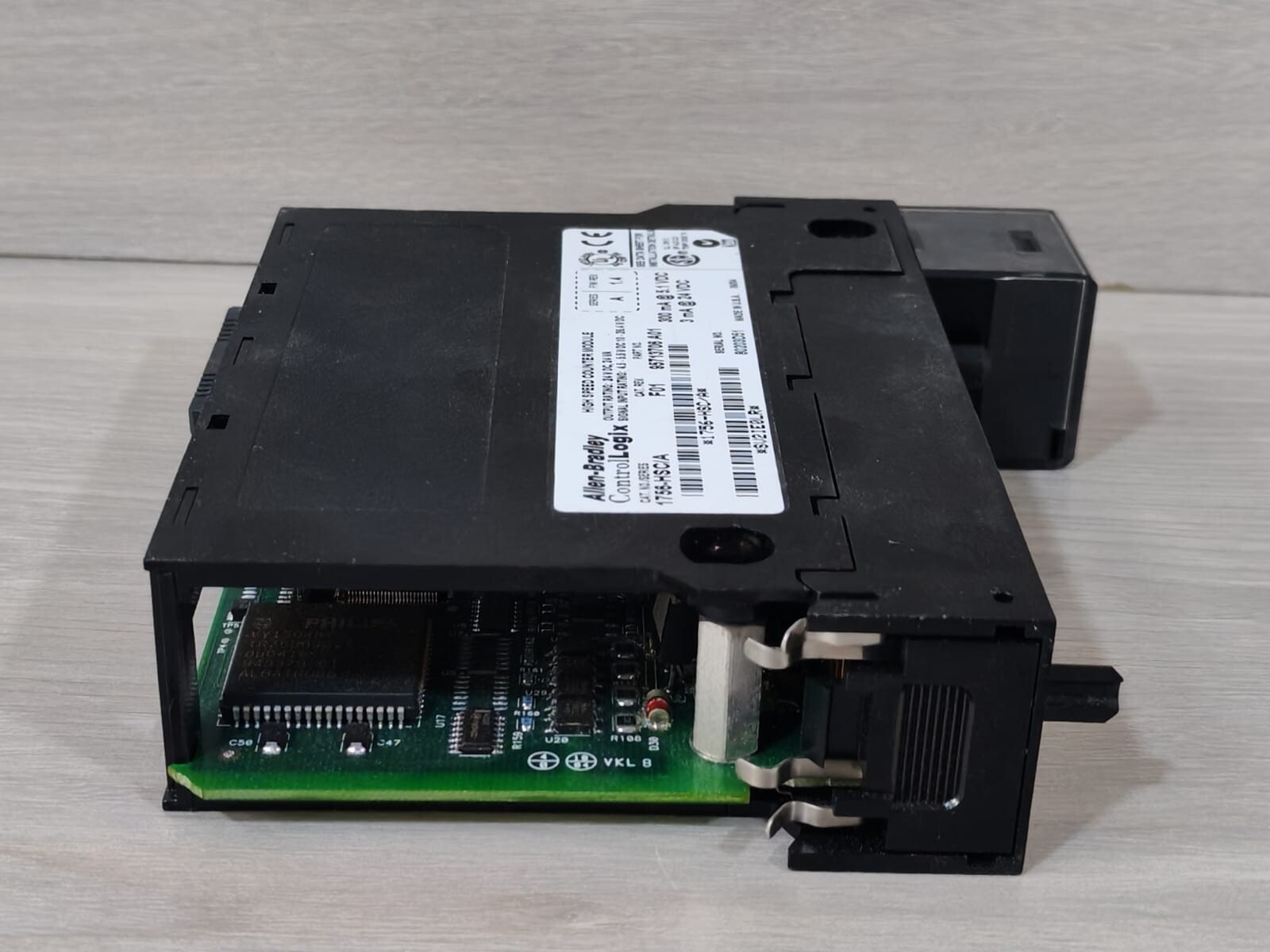 Allen-Bradley 95713706 A01 ALLEN-BRADLEY 1756-HSC/A F01 CONTROLLOGIX 95713706 A01 HIGH SPEED CONTROL MODULE 8