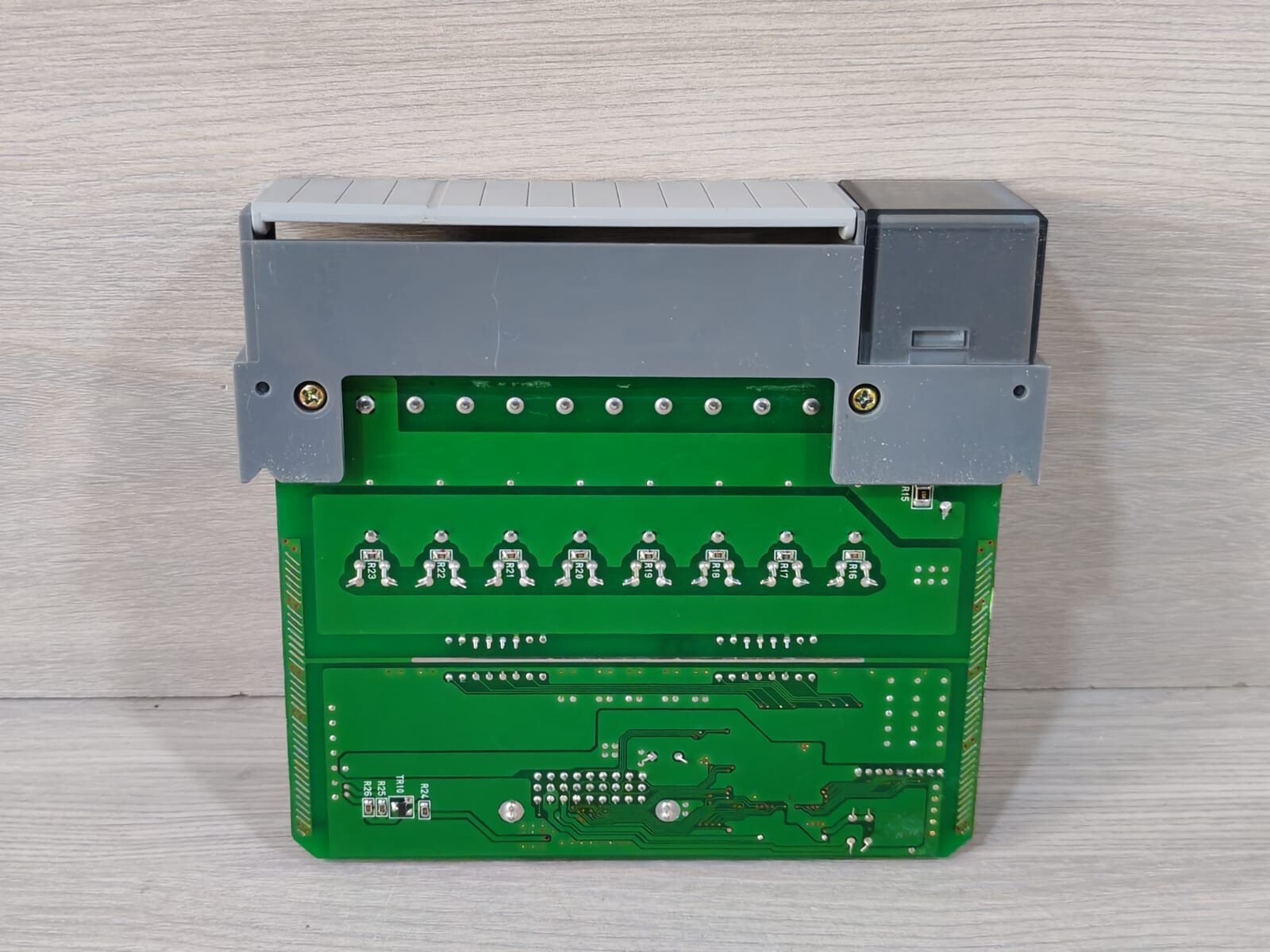 Allen-Bradley 1746-0B8 SER A ALLEN-BRADLEY 1746-0B8 SER A SLC500 OUTPUT MODULE 6